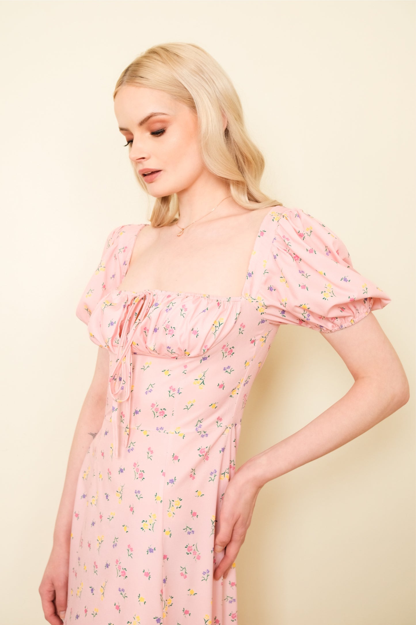 IKA DRESS IN BLUSH PINK