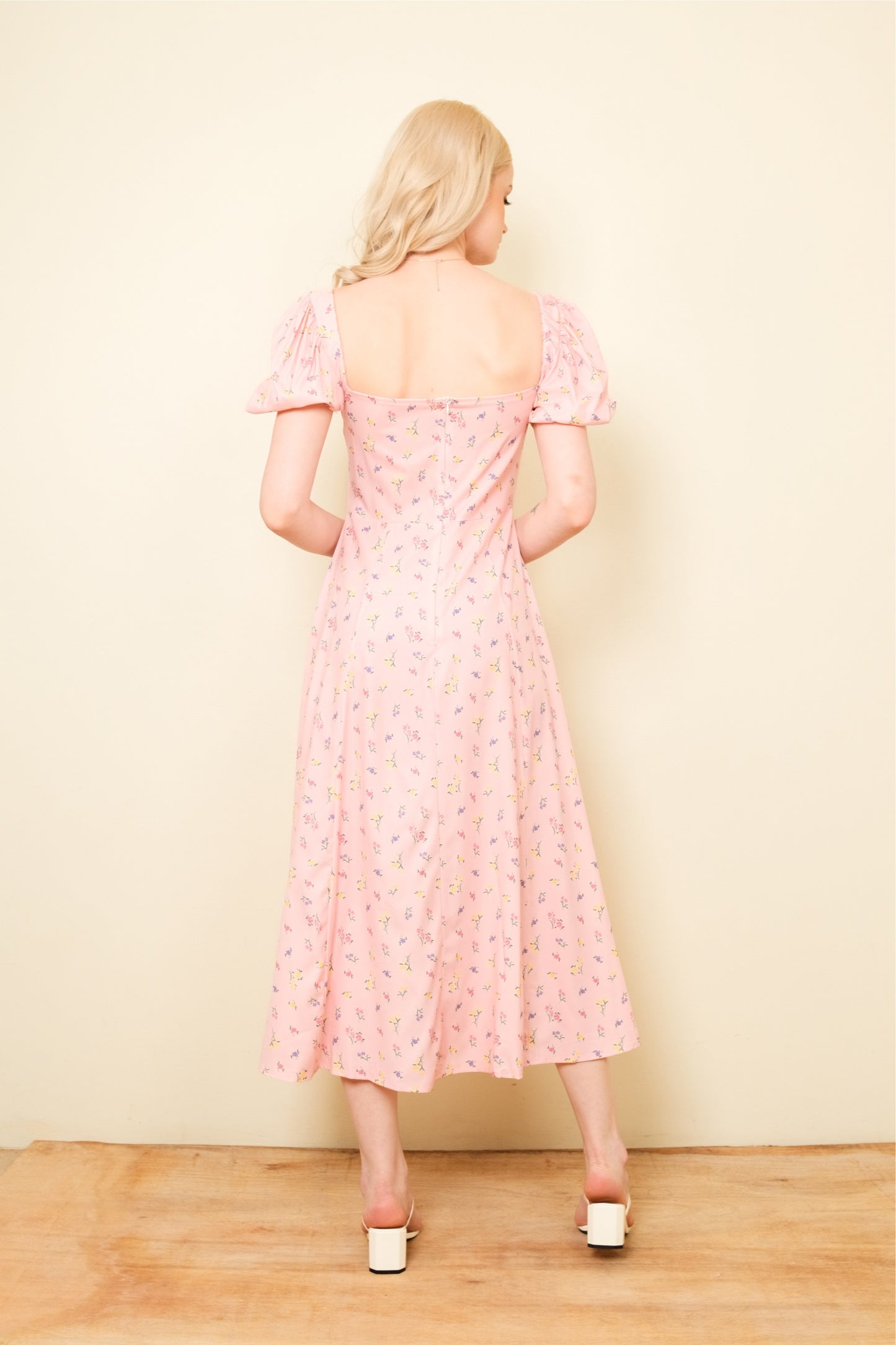 IKA DRESS IN BLUSH PINK
