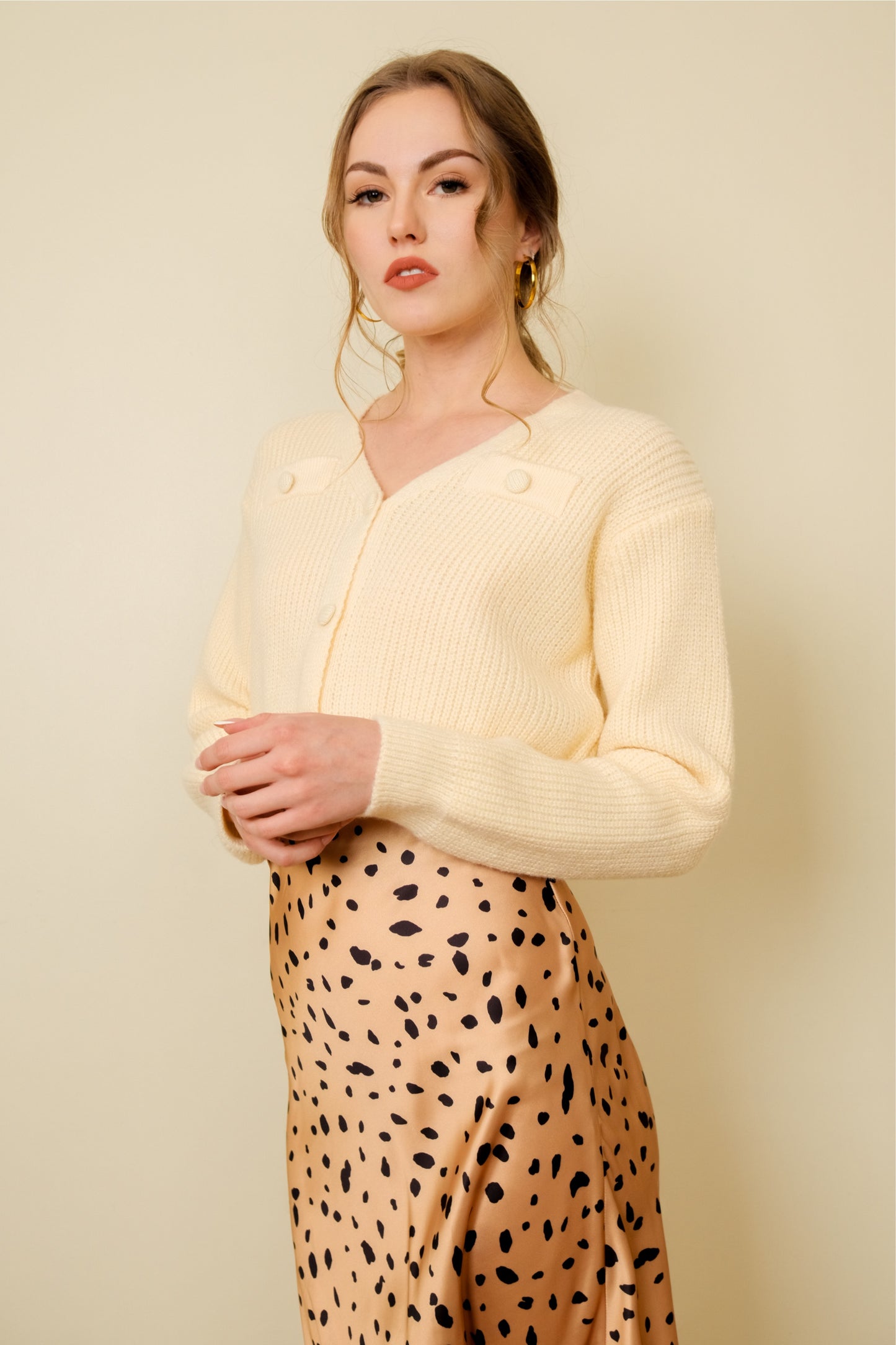 ZENAB TOP IN CREAM
