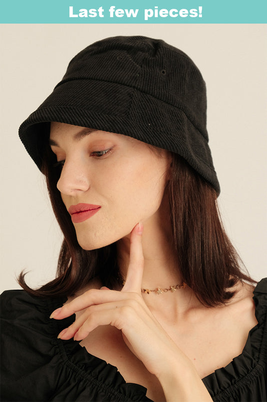 BLESSIE BUCKET HAT IN BLACK