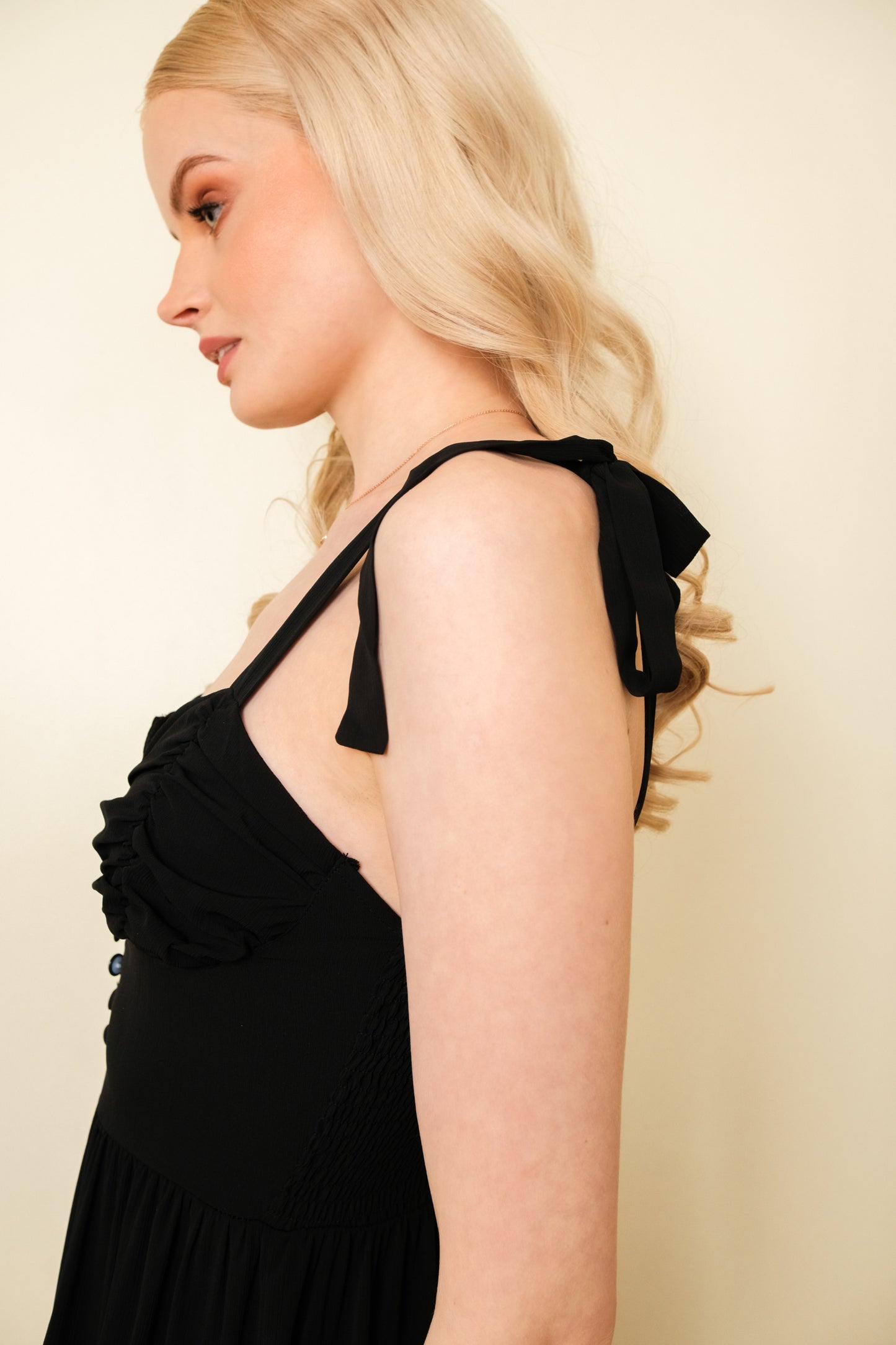 LAUV DRESS IN BLACK