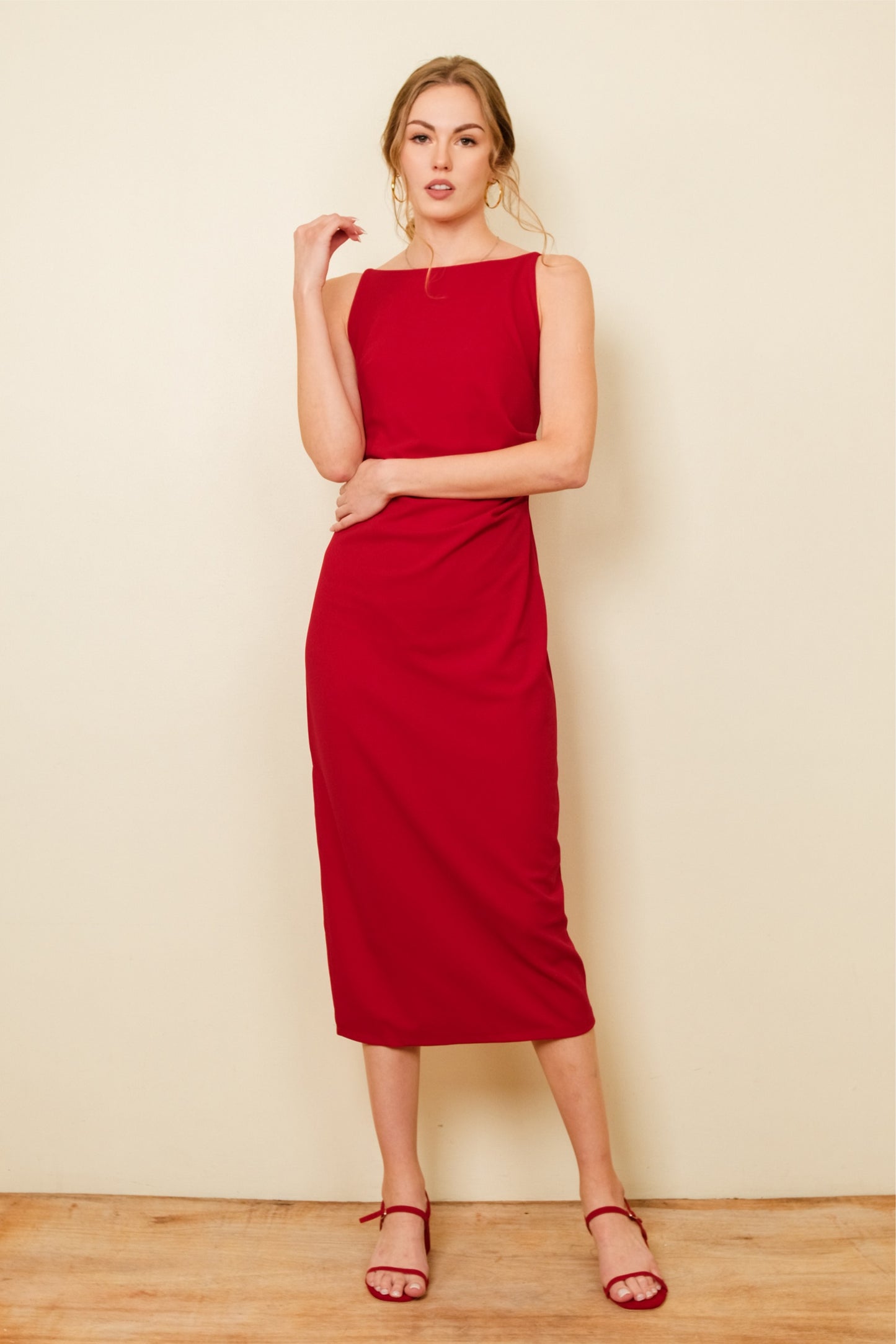 MALLORY DRESS IN RED