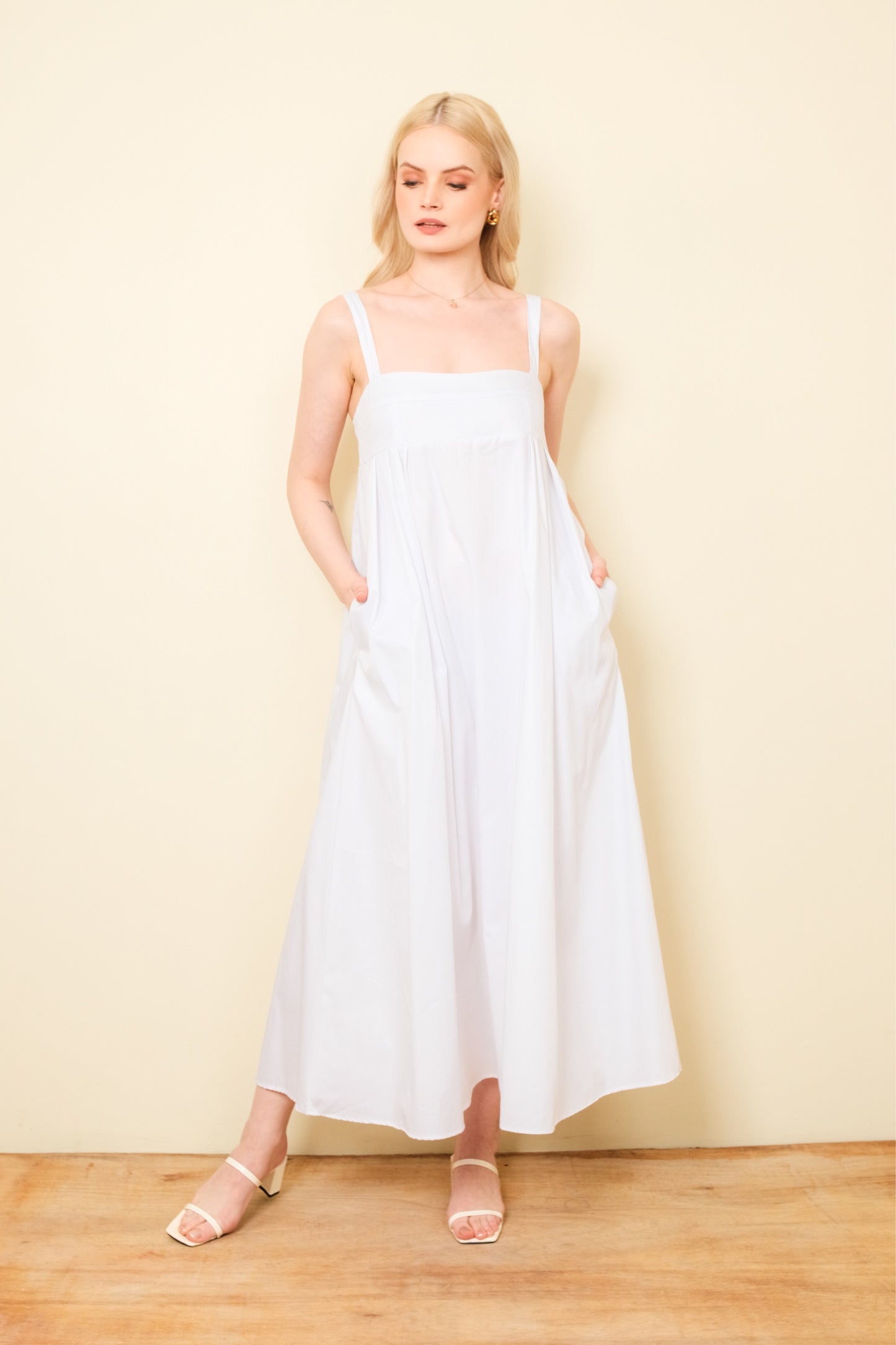 CEEMA DRESS IN WHITE