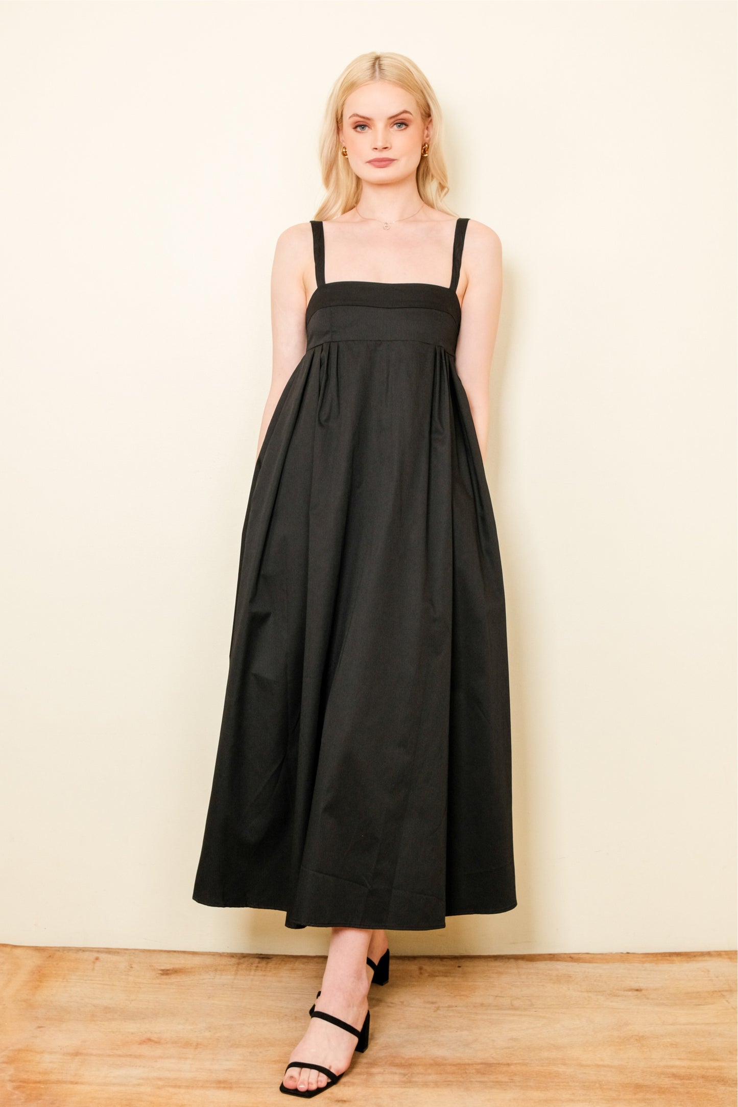 CEEMA DRESS IN BLACK