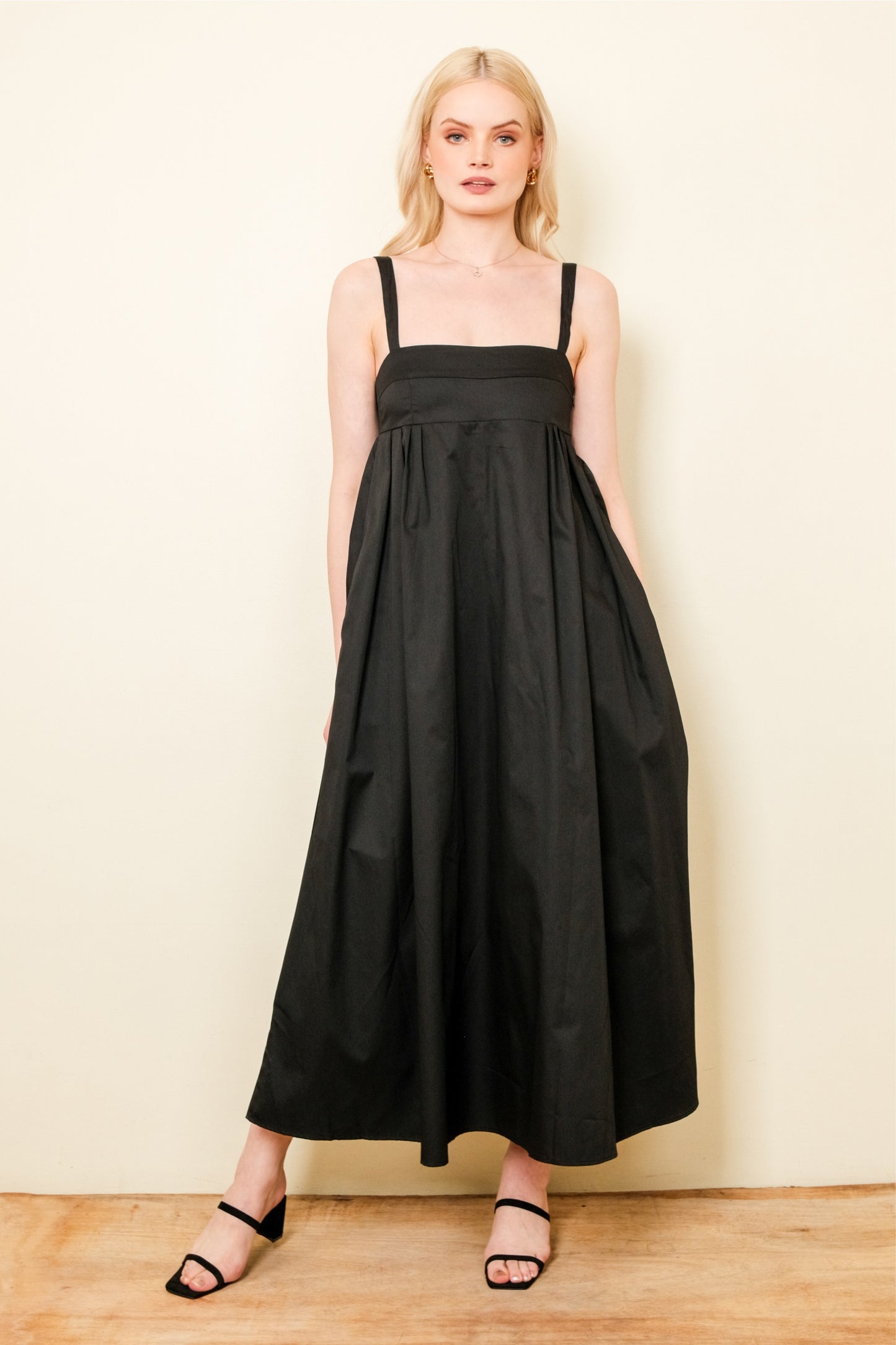 CEEMA DRESS IN BLACK