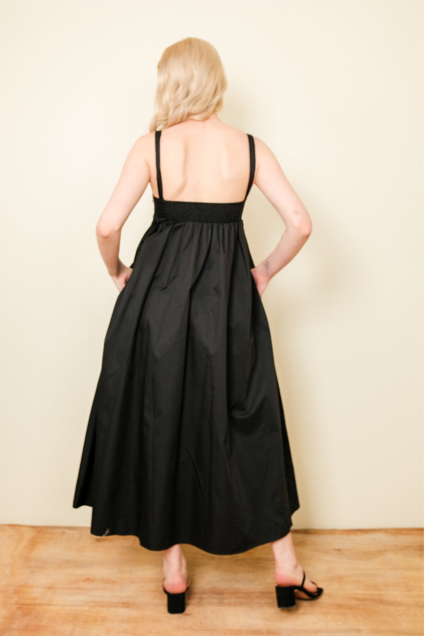 CEEMA DRESS IN BLACK