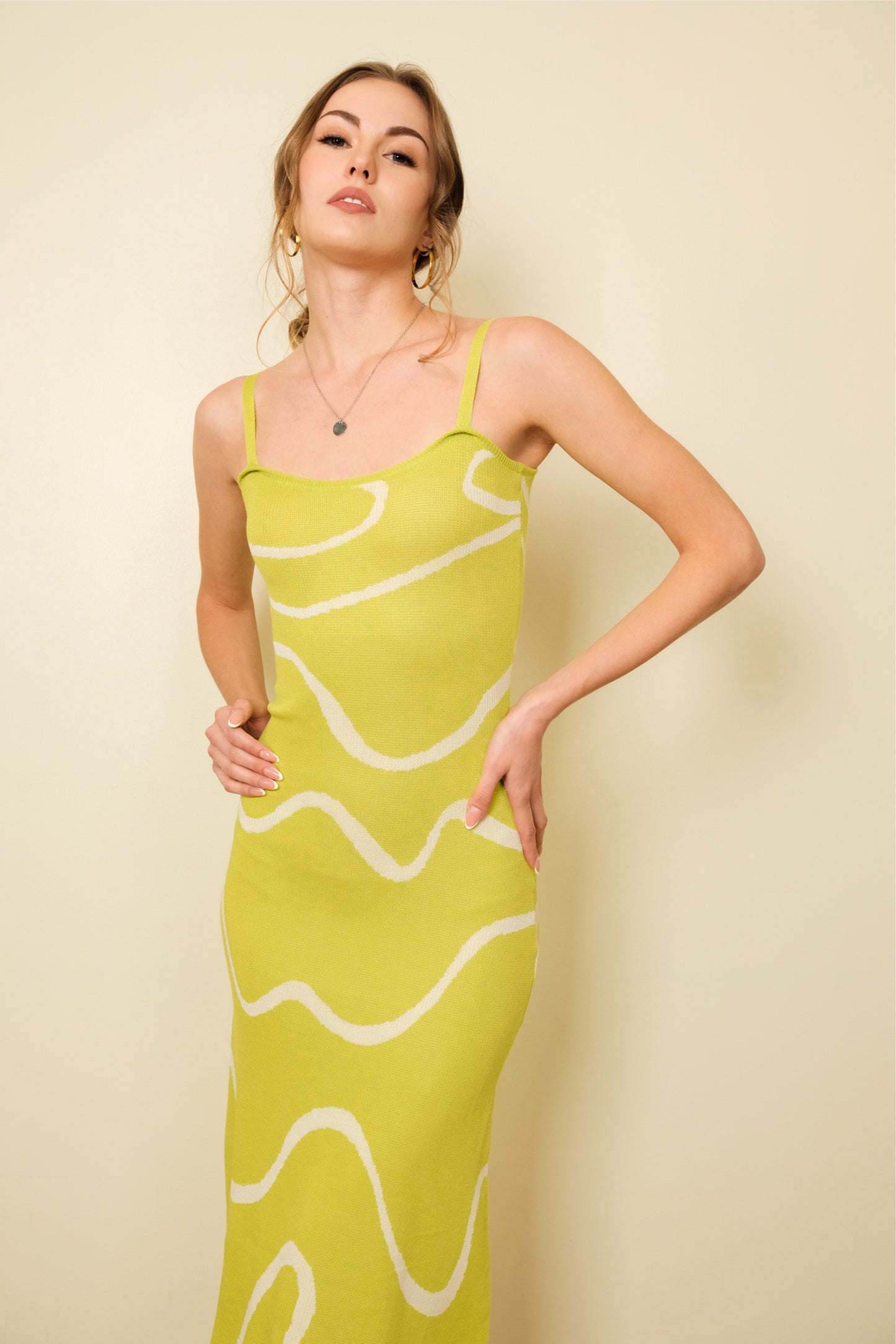 MENCHI DRESS IN LIME