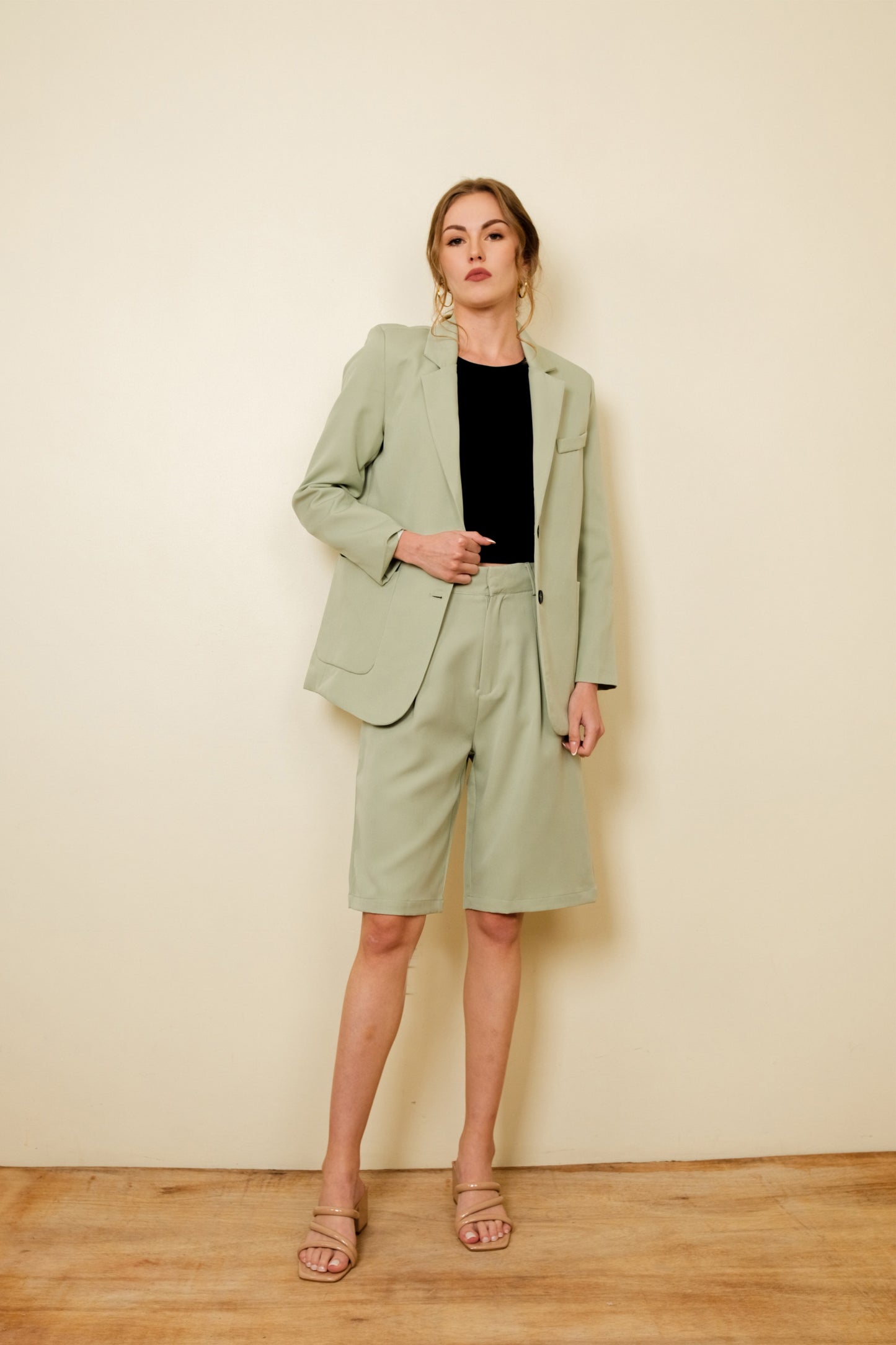 CINDY BLAZER