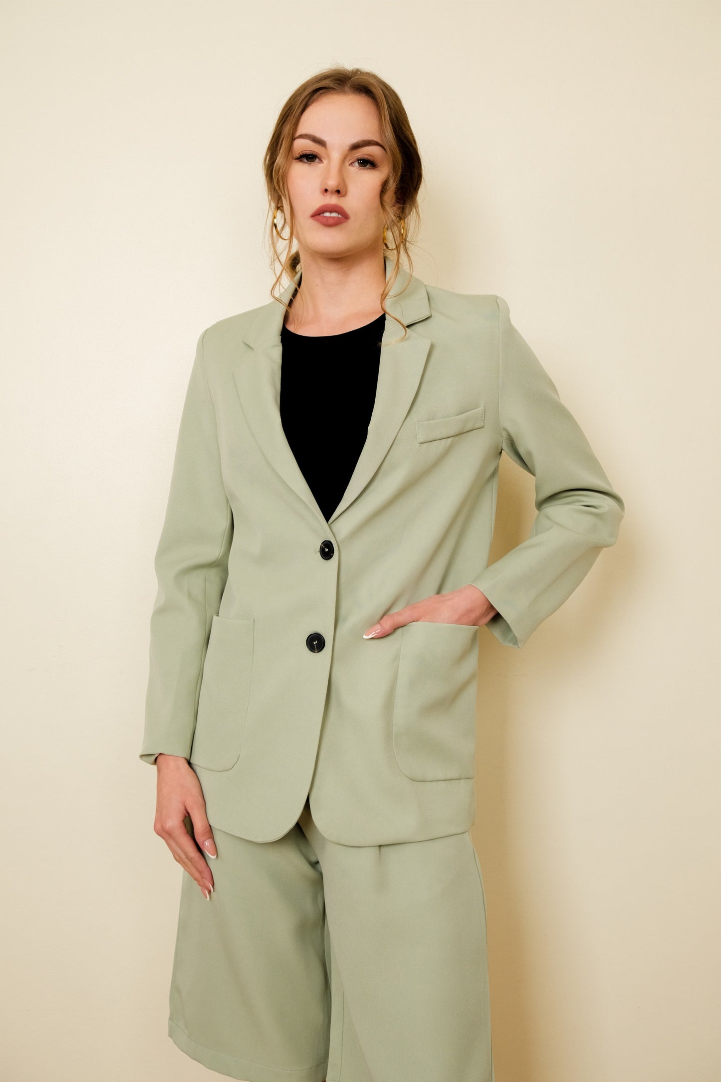 CINDY BLAZER