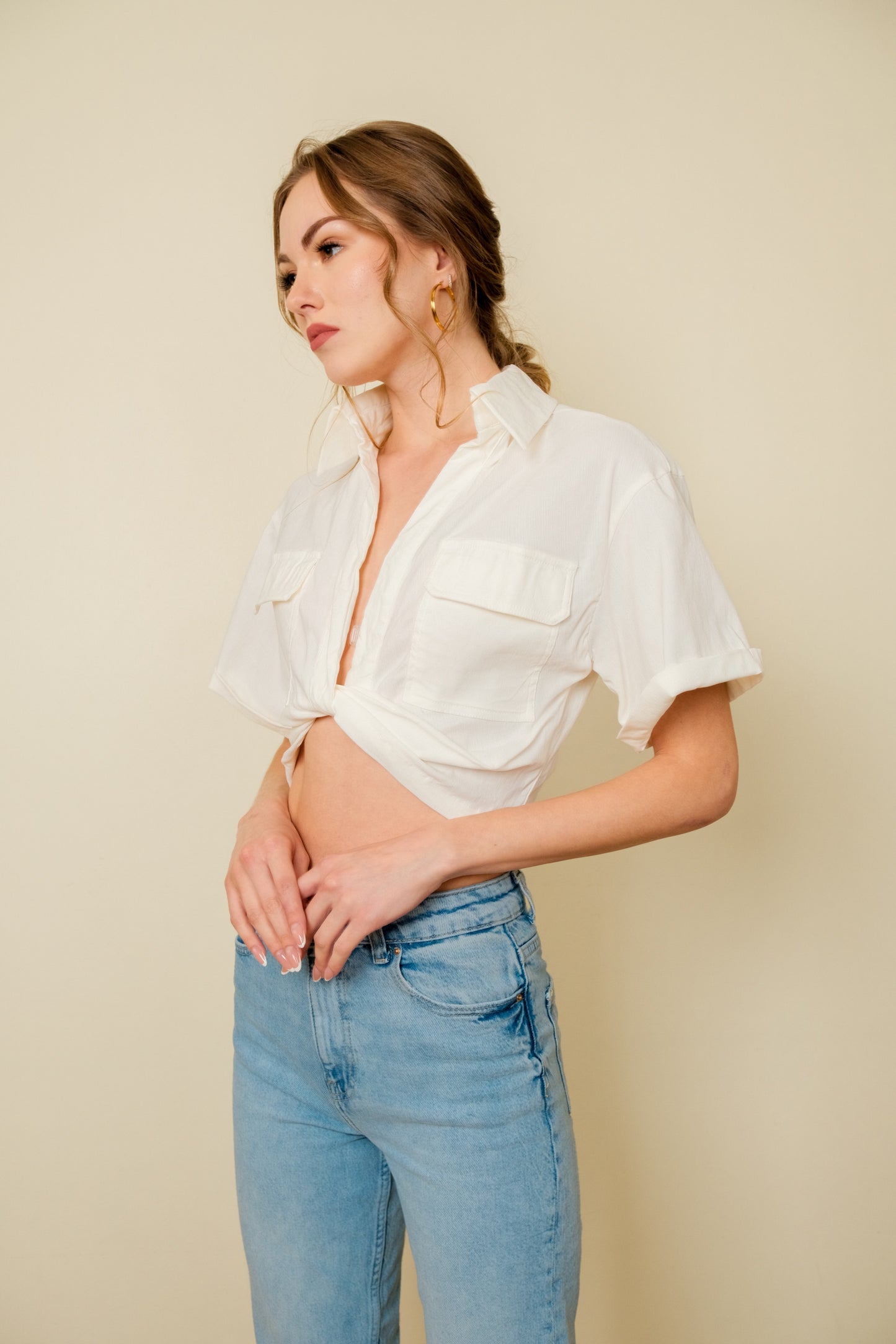 VELLY TOP IN WHITE