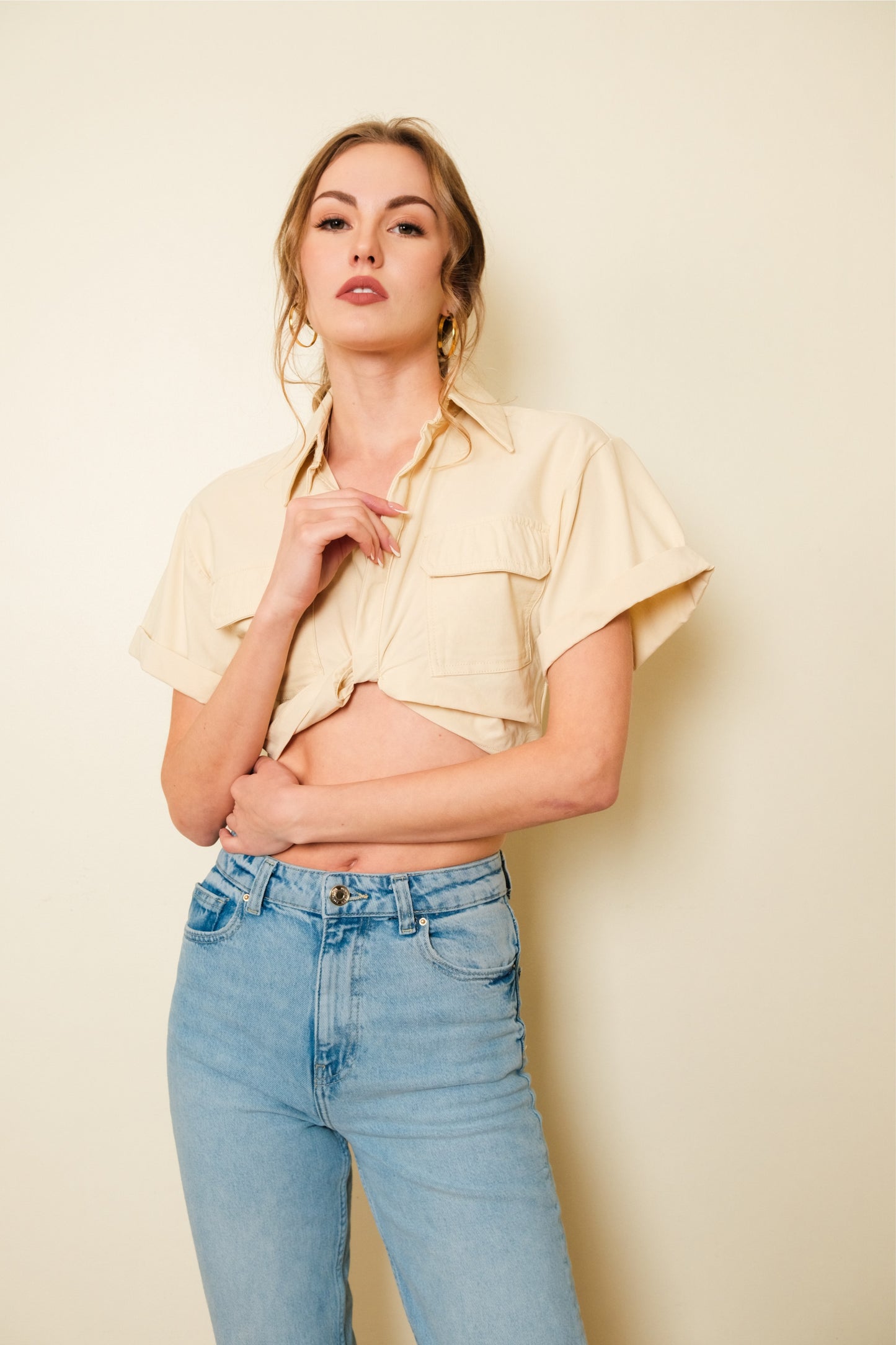VELLY TOP IN CREAM