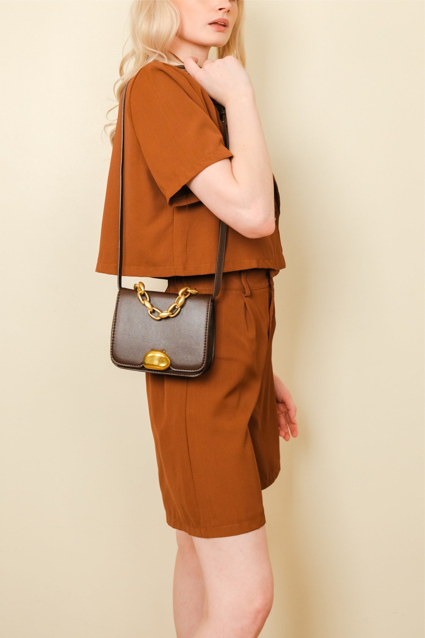YOUR HIGHNESS SHOULDER BAG