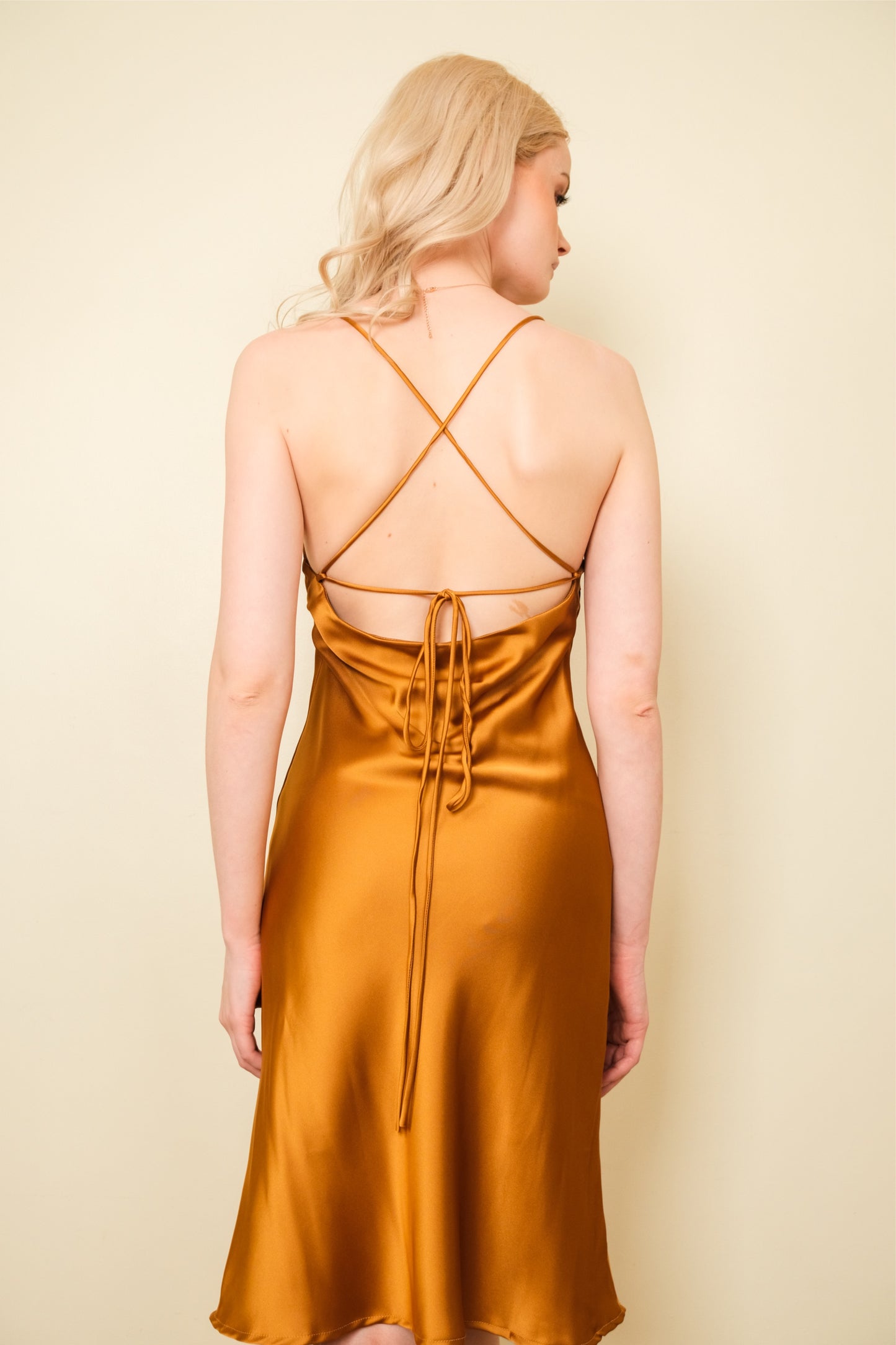 HELGA DRESS IN CARAMEL