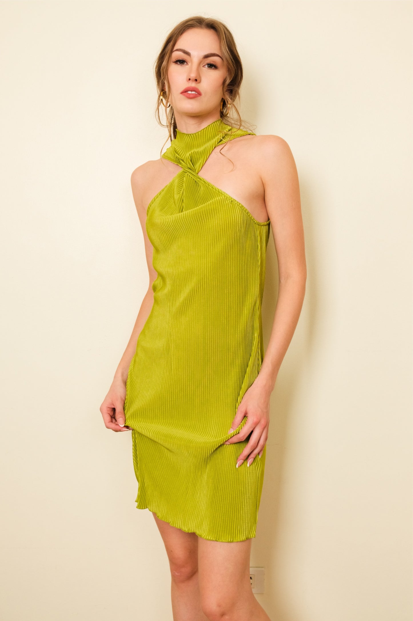 GAILE DRESS IN APPLE GREEN