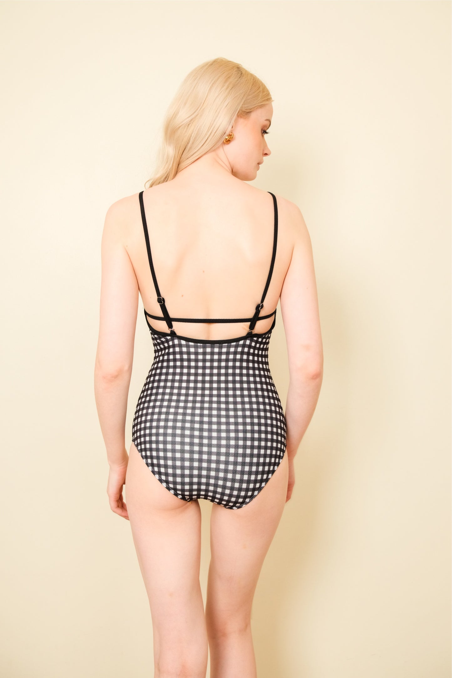 ZYRAH FULL PIECE SWIMSUIT IN BLACK