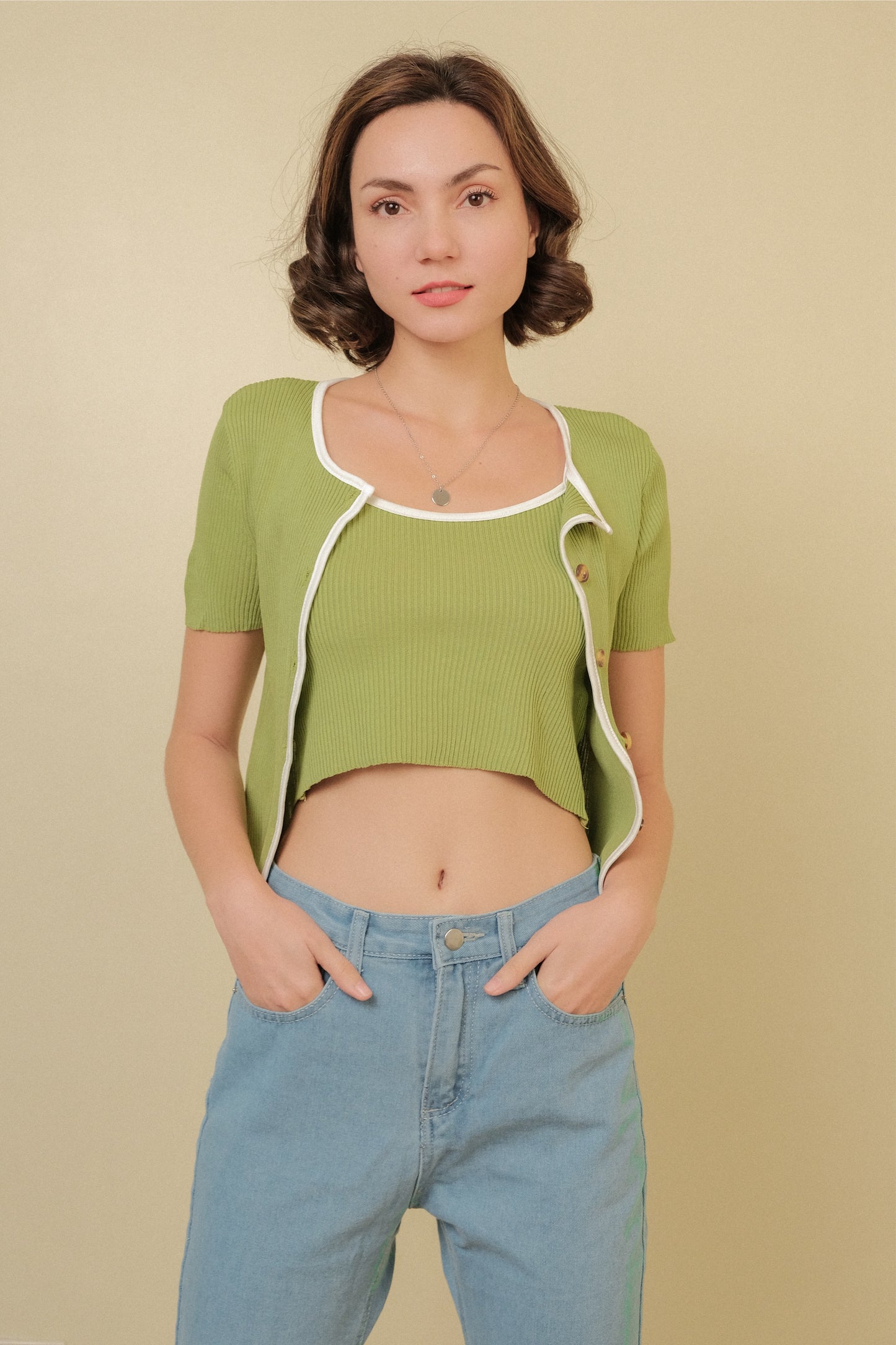 MISSY CAMI AND CARDIGAN SET IN GREEN