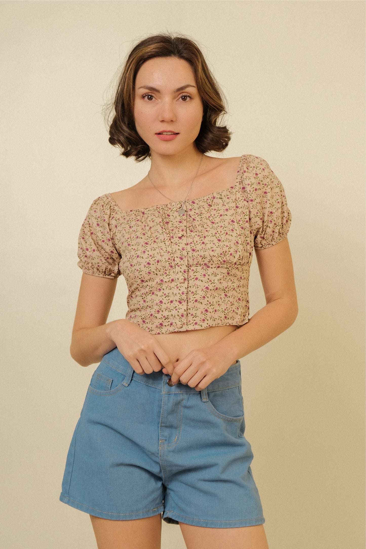 WILLA SHORTS IN LIGHT DENIM