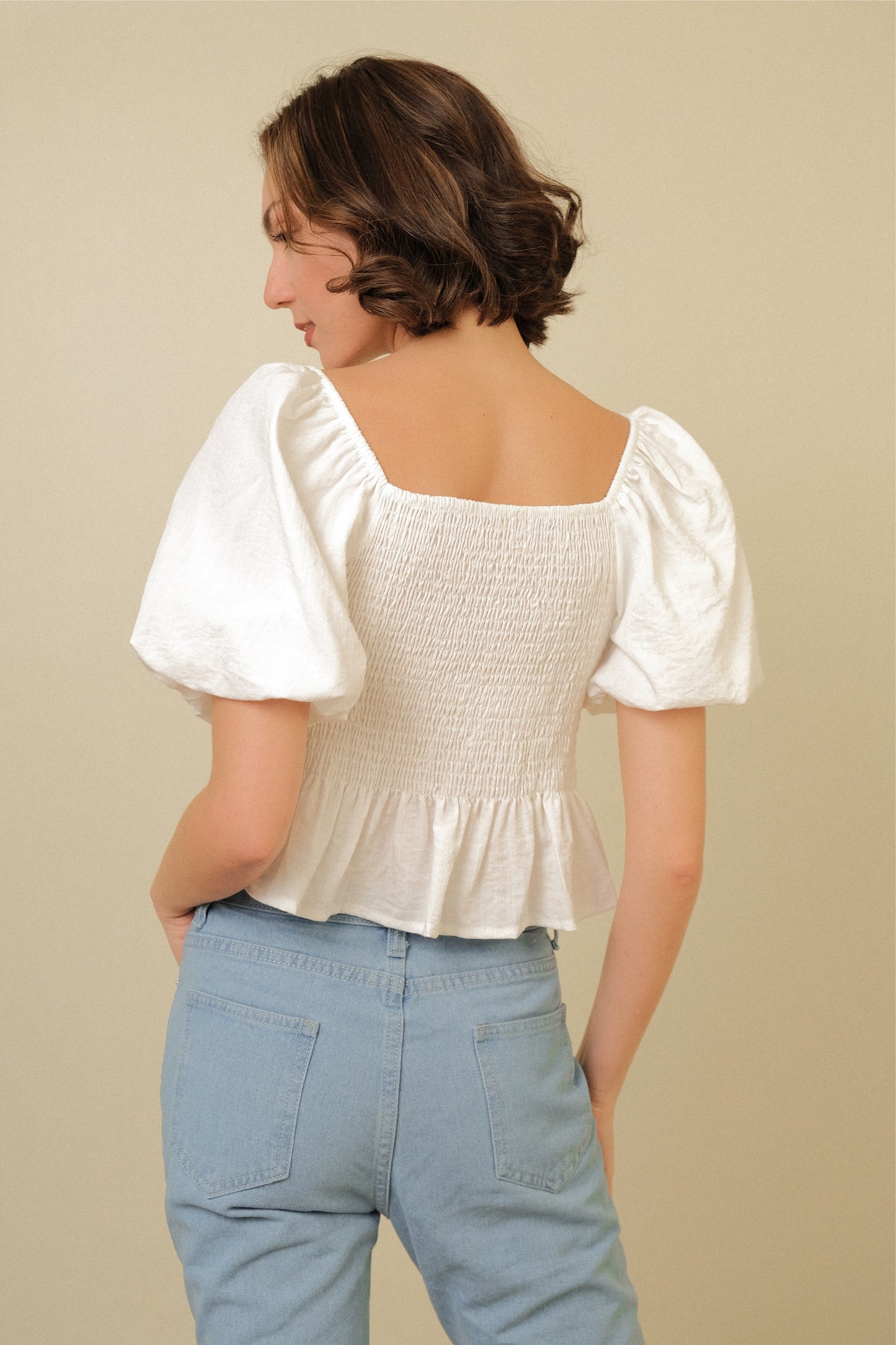 GENEVIEVE TOP IN WHITE