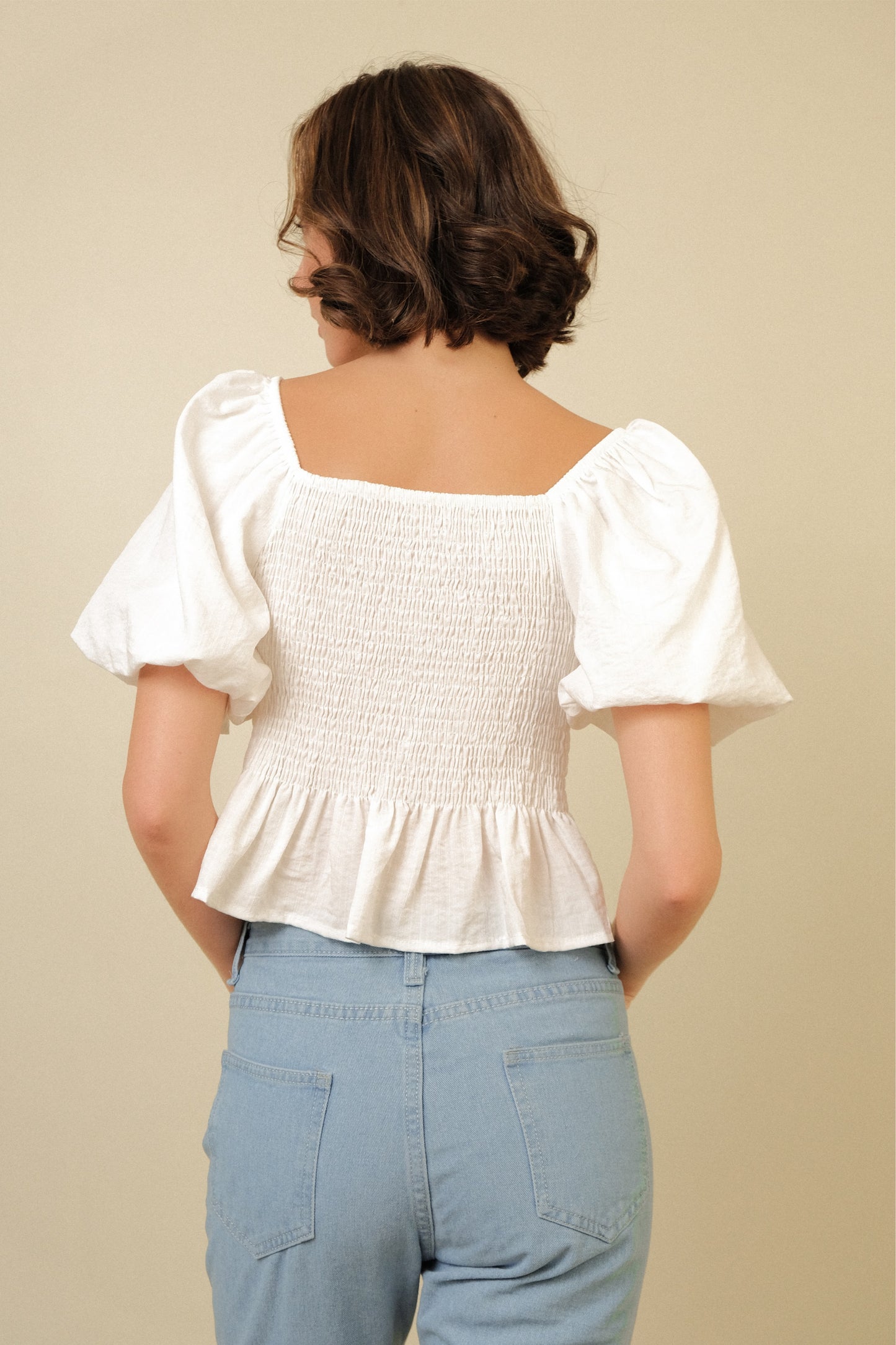 GENEVIEVE TOP IN WHITE