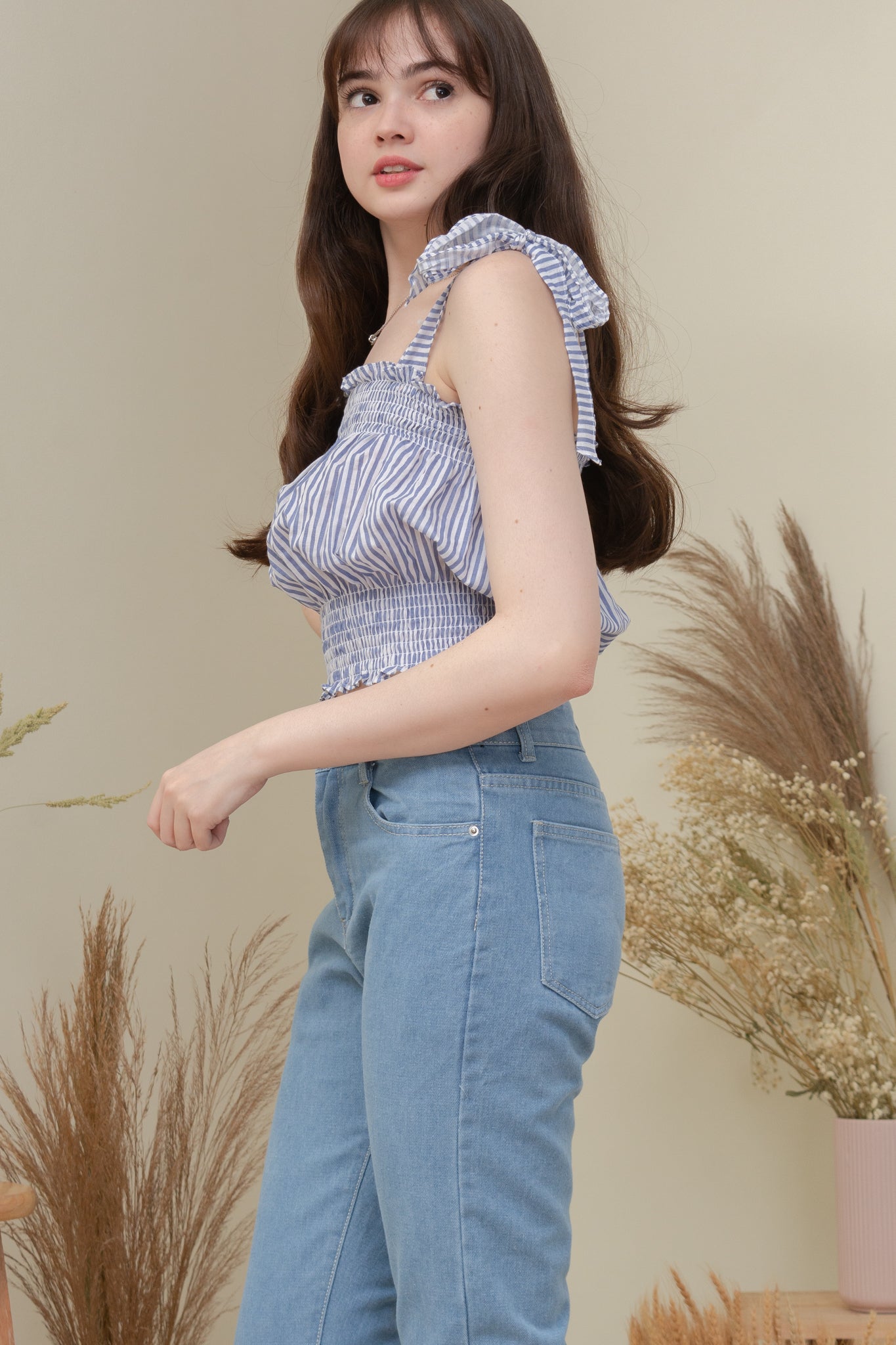 KARA MOM JEANS IN SEMI DARK WASH