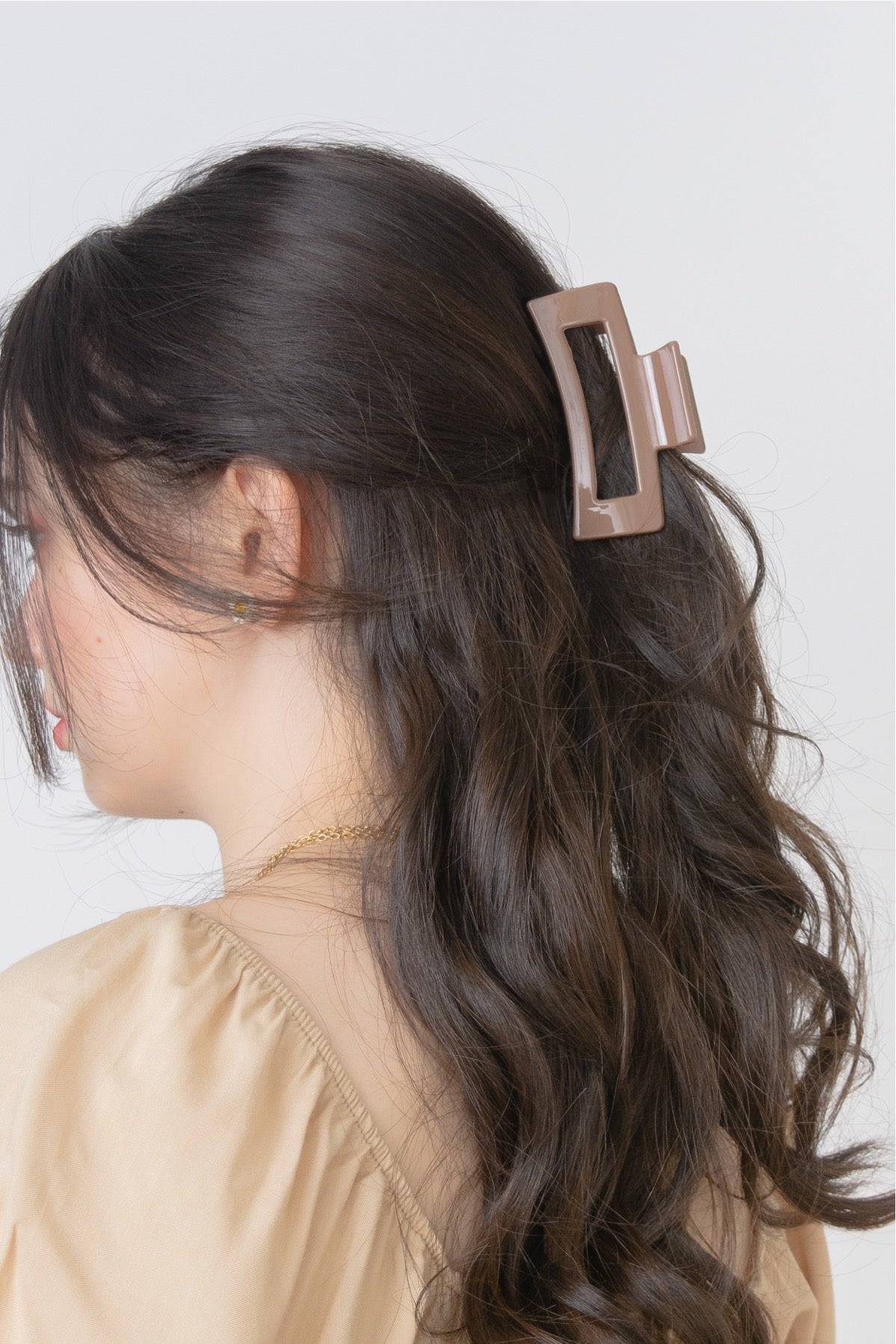 LIZ HAIR CLAW