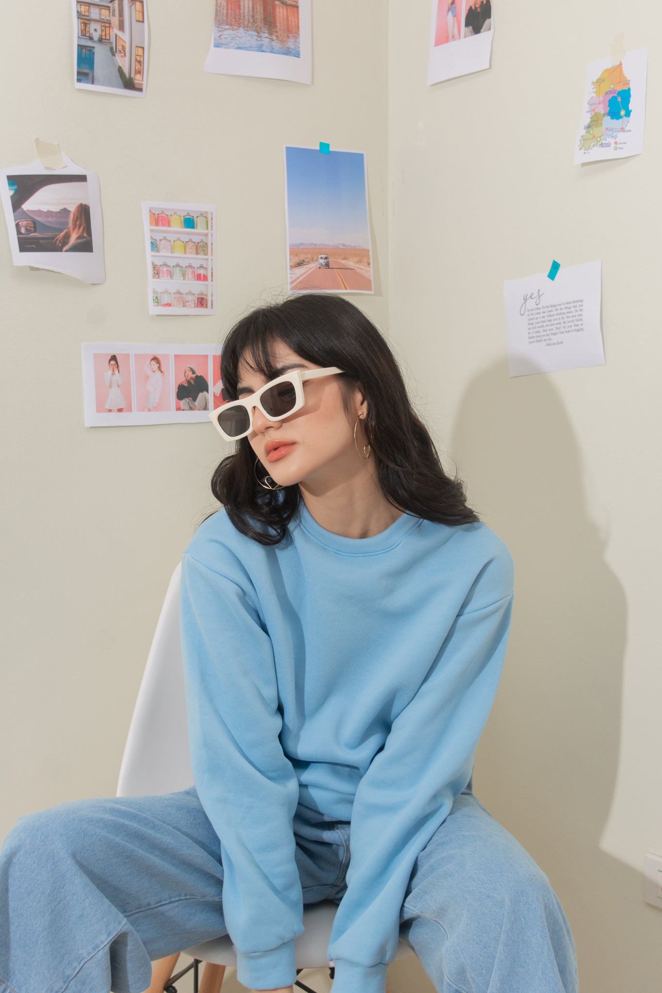 LARRY ALMOST CROPPED SWEATER