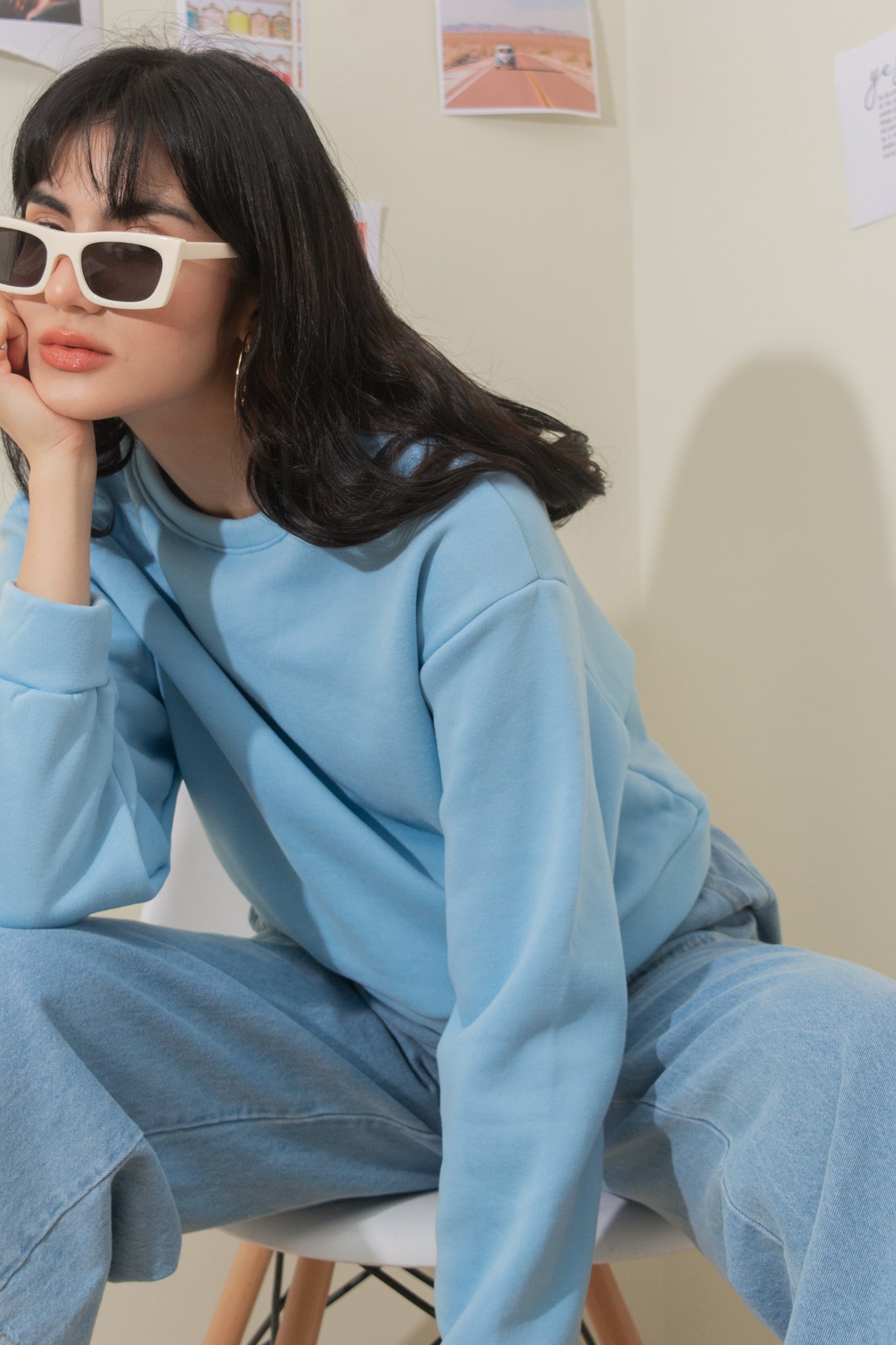 LARRY ALMOST CROPPED SWEATER