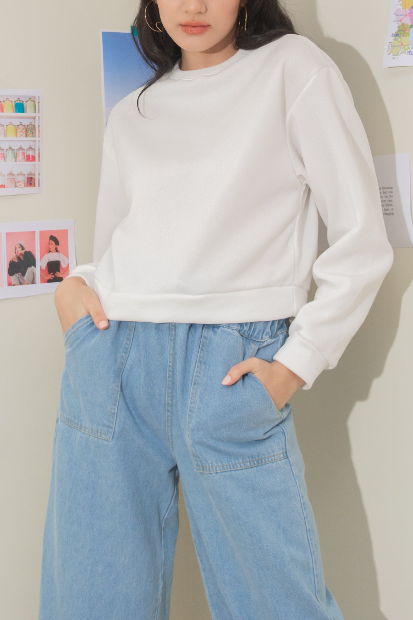 LARRY ALMOST CROPPED SWEATER
