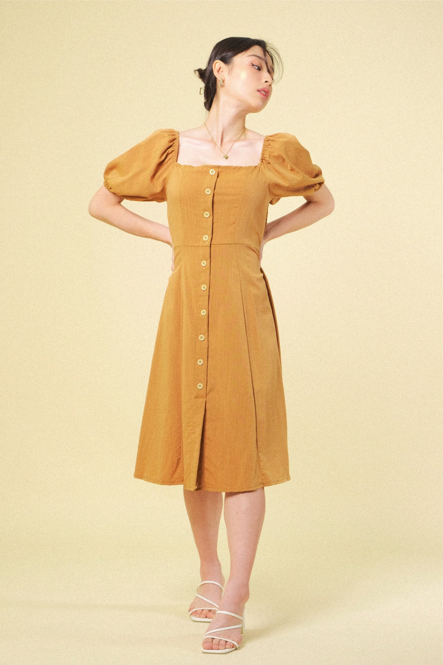 FRANCESCA DRESS IN TAWNY BROWN