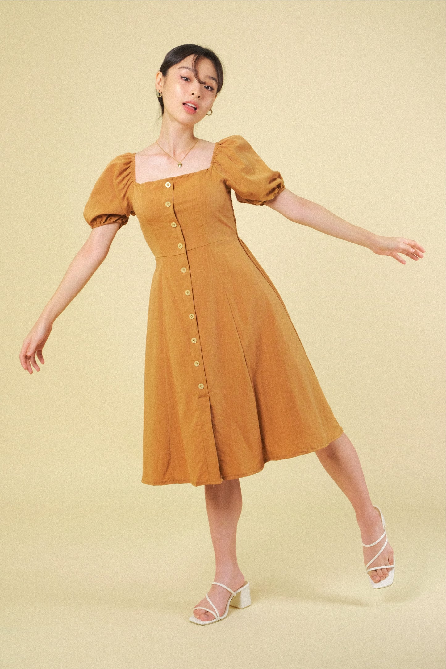 FRANCESCA DRESS IN TAWNY BROWN
