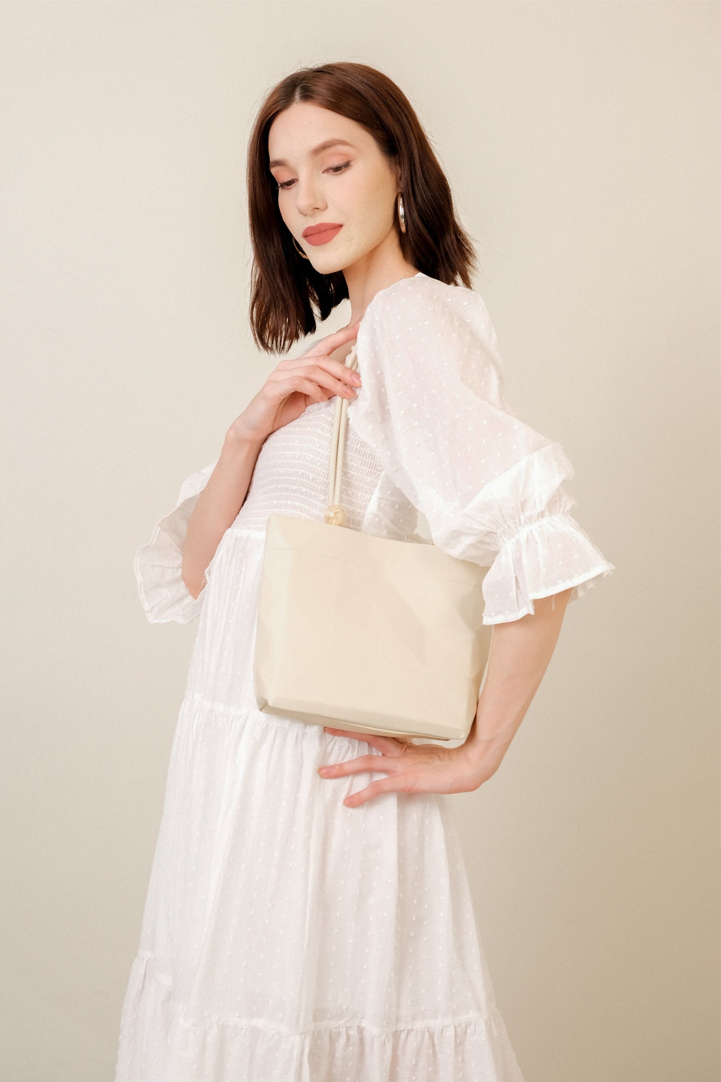 ALL MINE SHOULDER BAG IN MILK