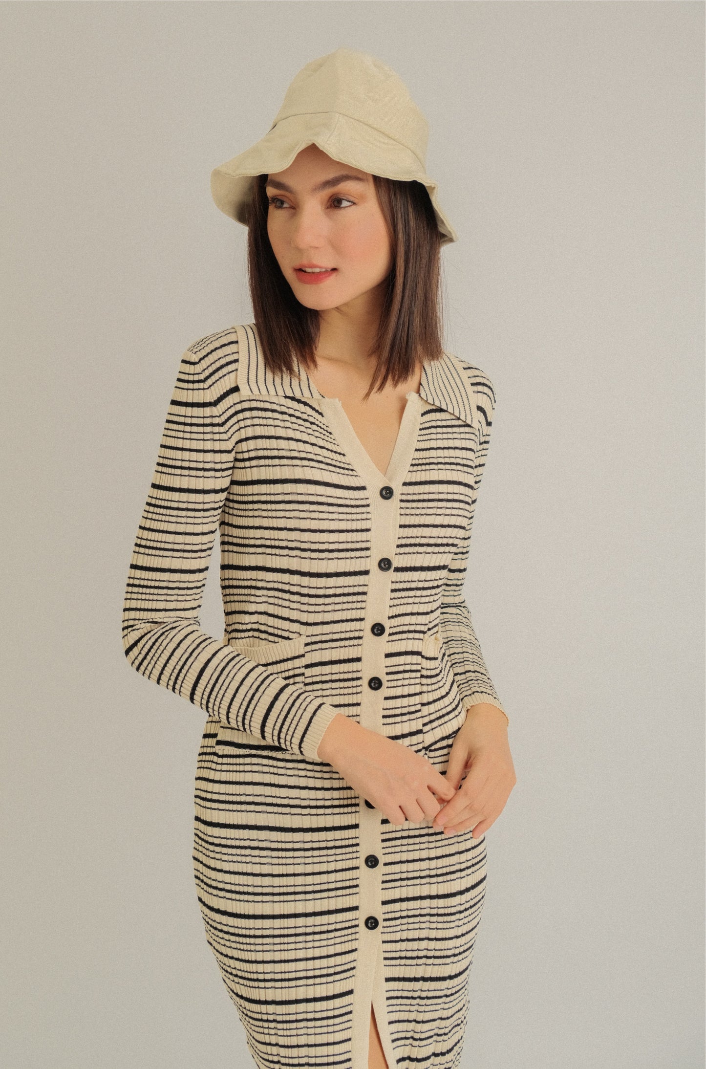 EDERLYNN BUCKET HAT IN CREAM