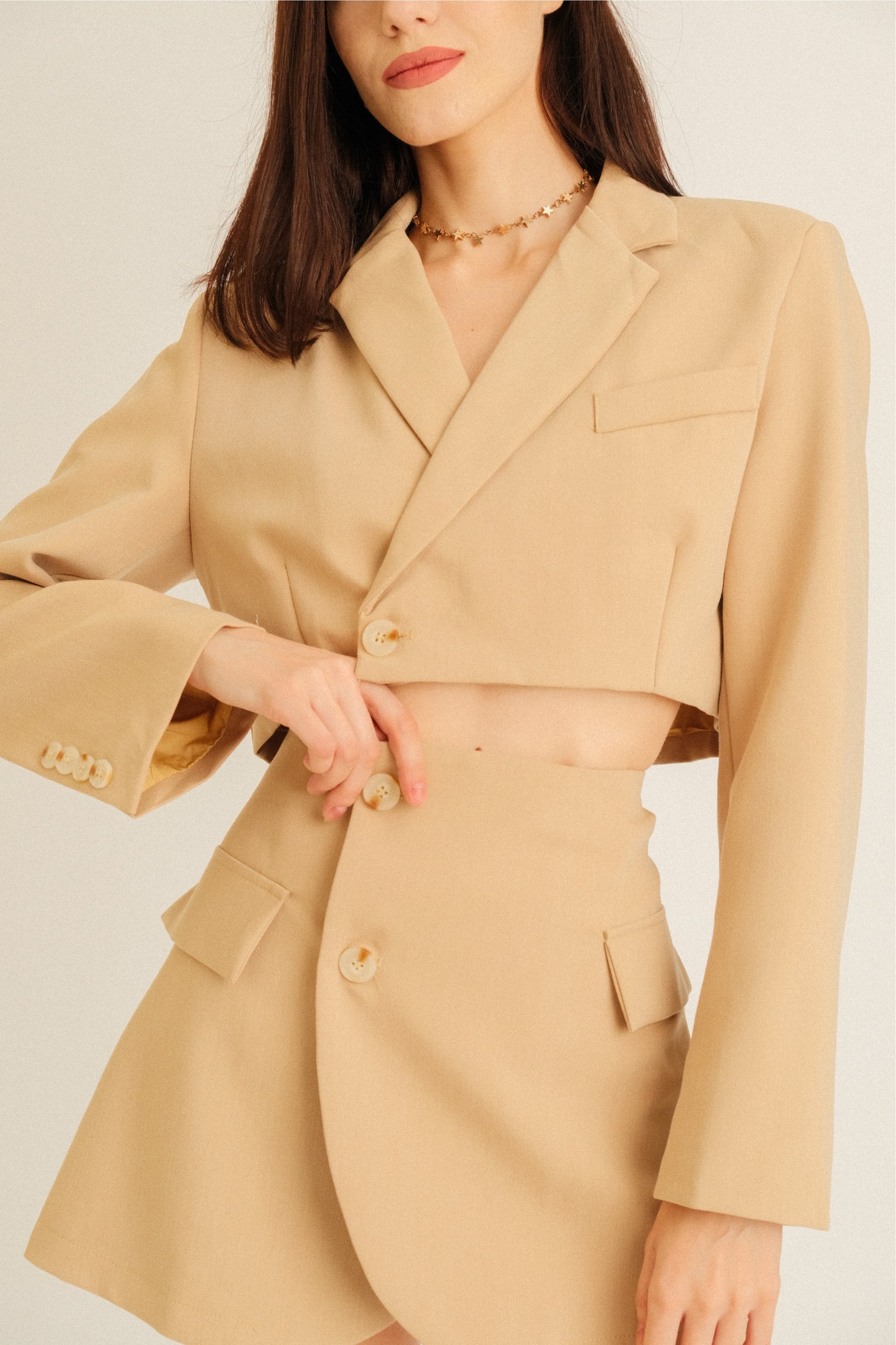 ZENDAYA COORDINATES IN BEIGE