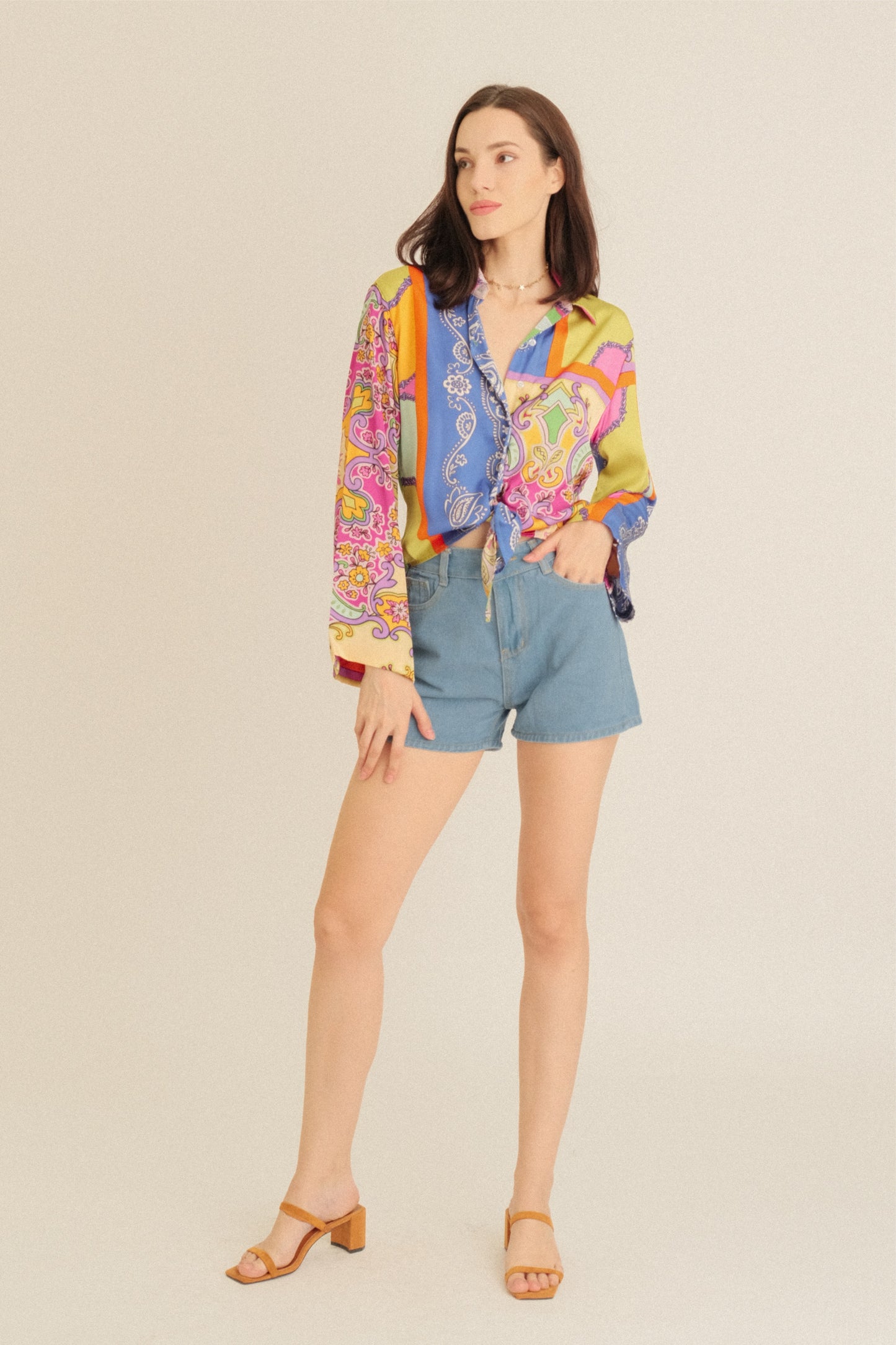 SHELLY TOP