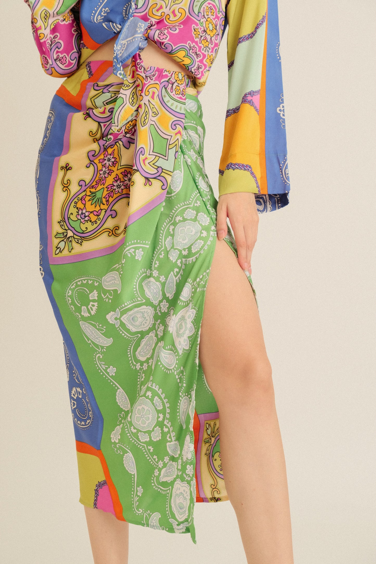 RAVEN SKIRT