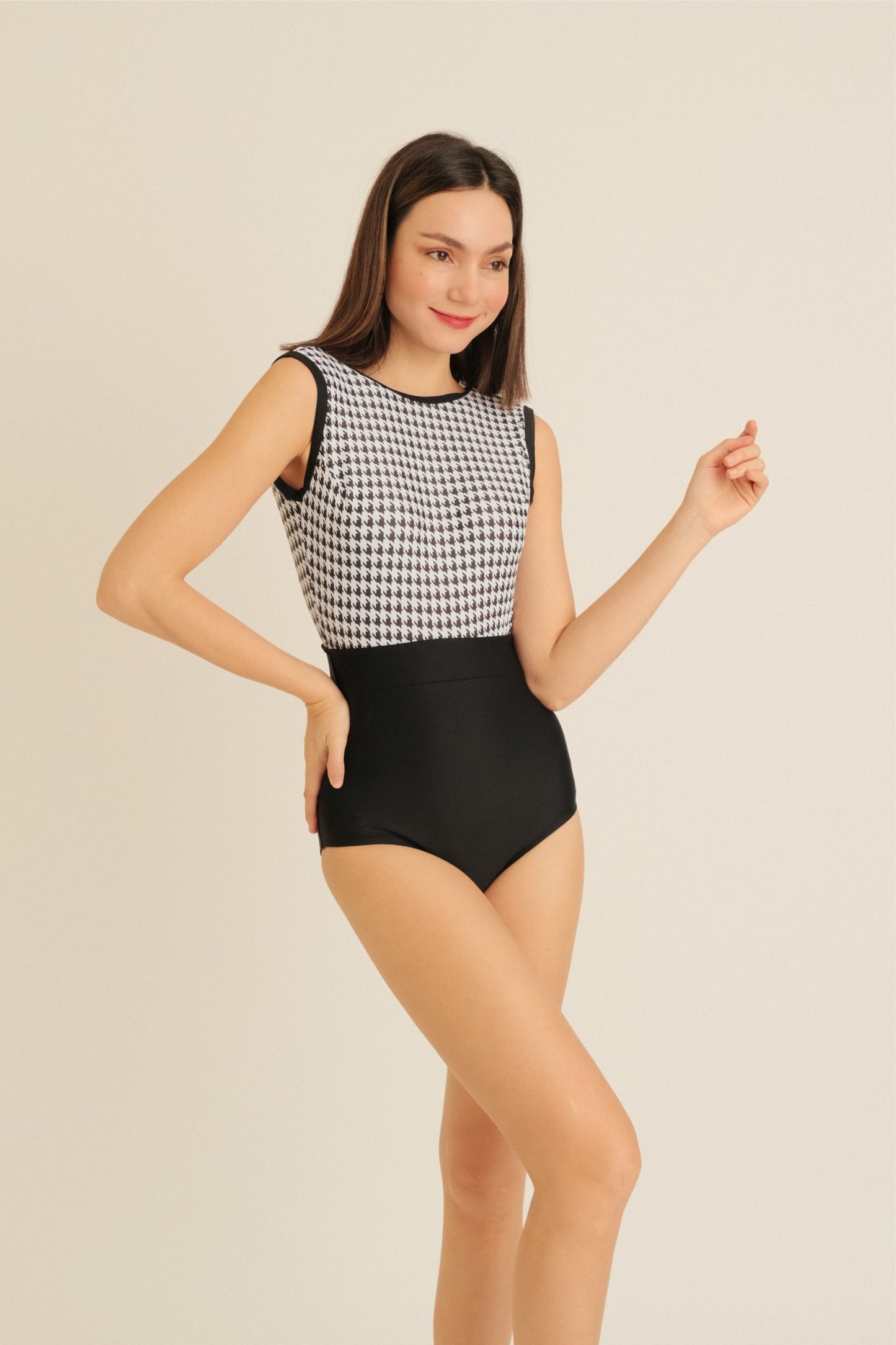 SOLANA FULL PIECE SWIMSUIT