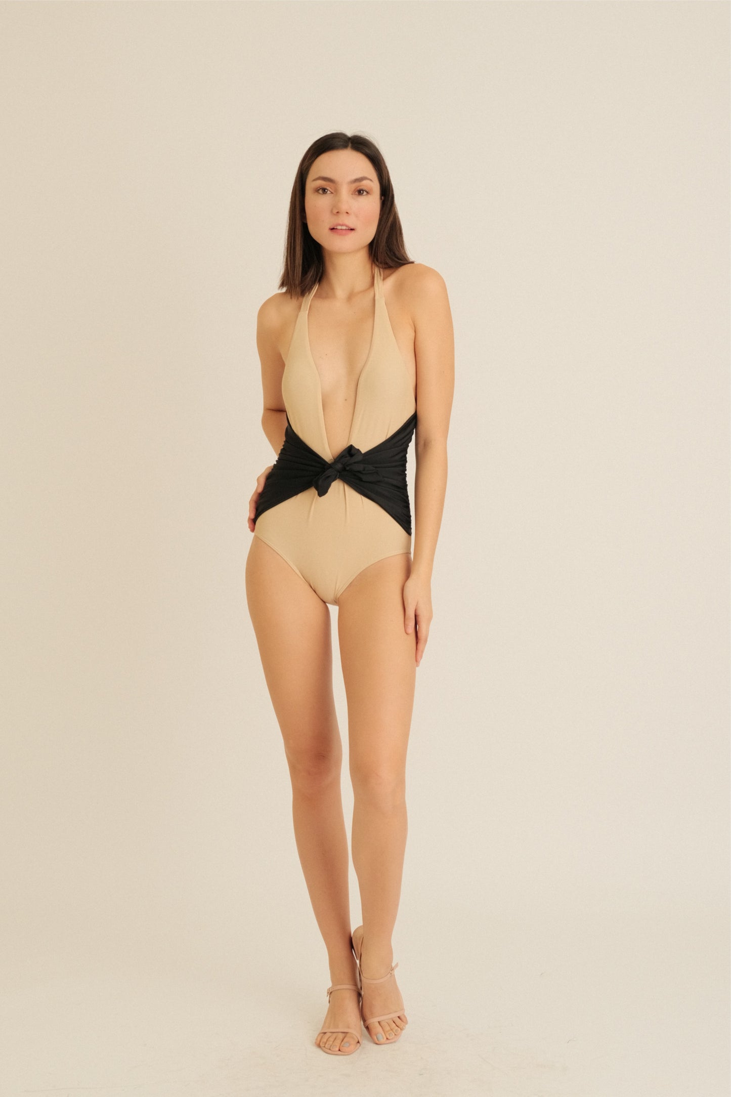 PAMELA FULL PIECE SWIMSUIT IN NUDE/BLACK
