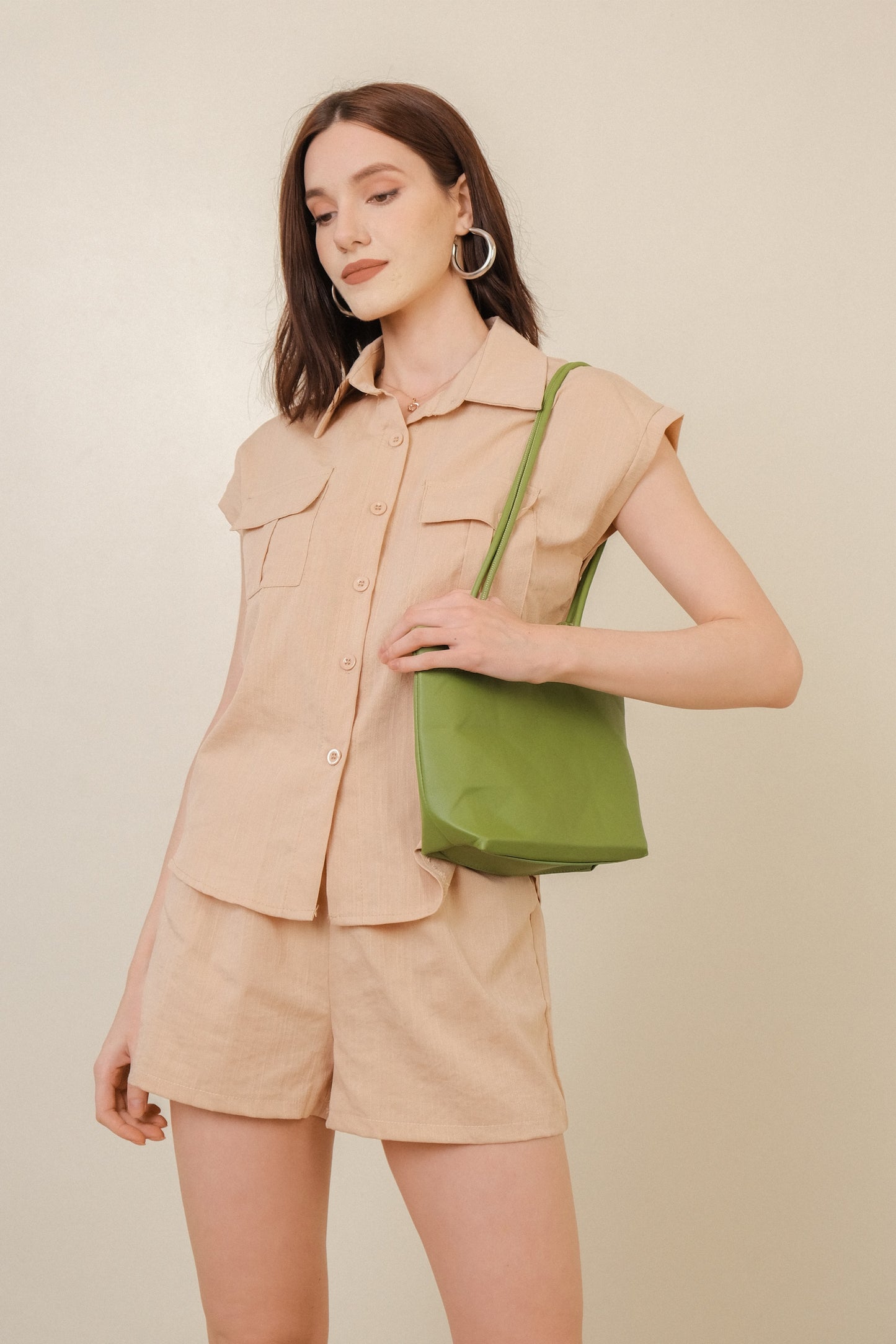 ALL MINE SHOULDER BAG IN GREEN TEA