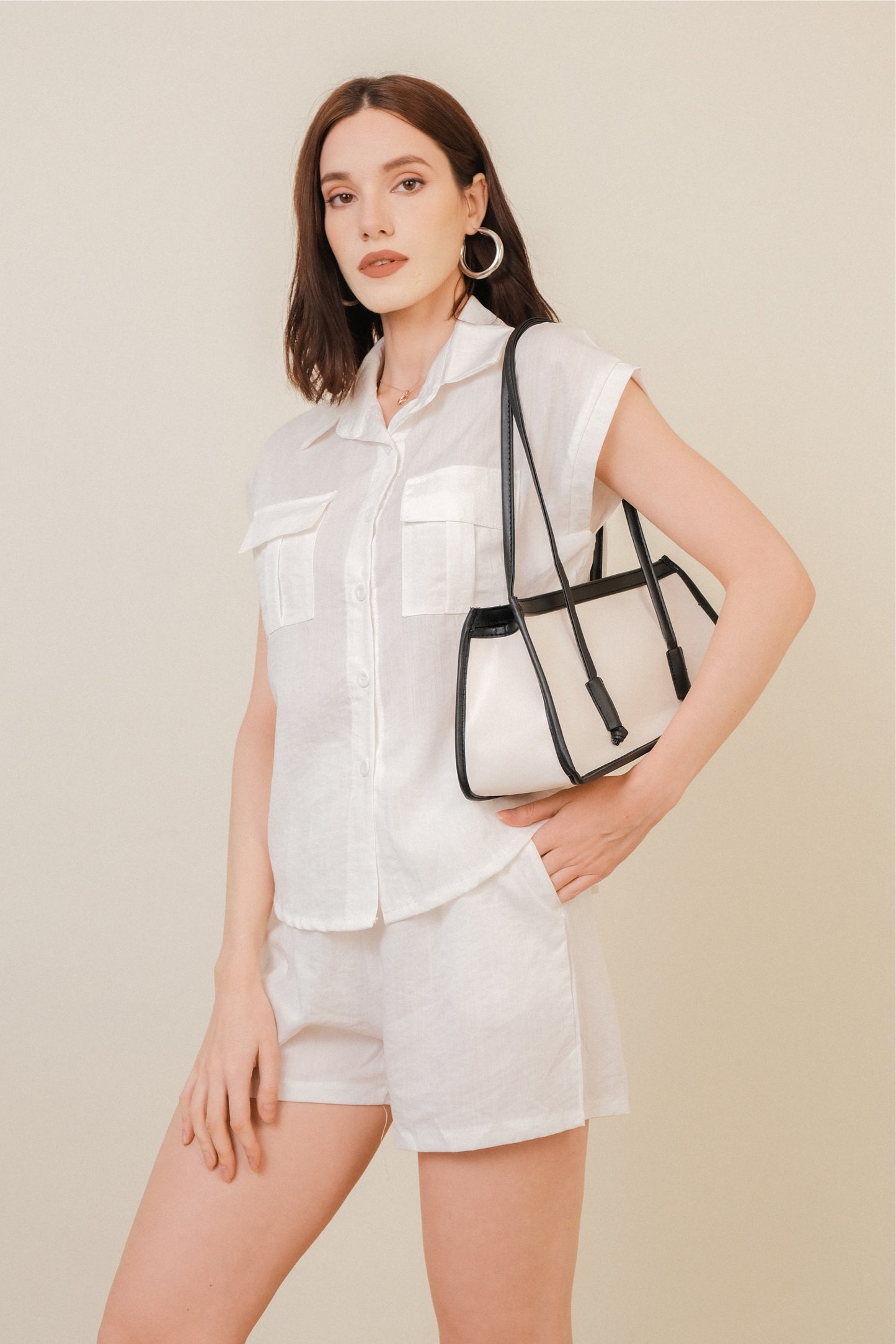 SUIT UP SHOULDER BAG