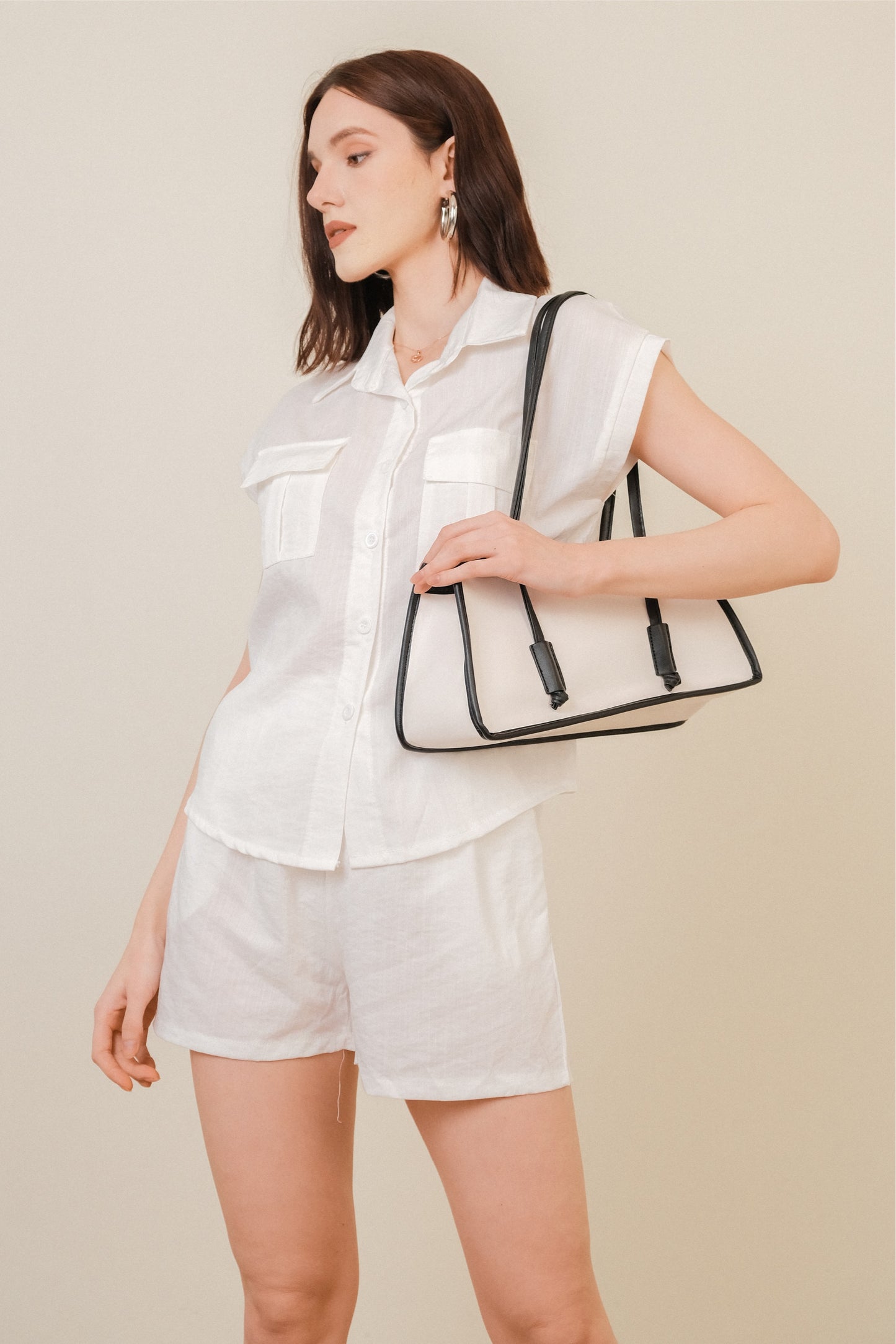 SUIT UP SHOULDER BAG