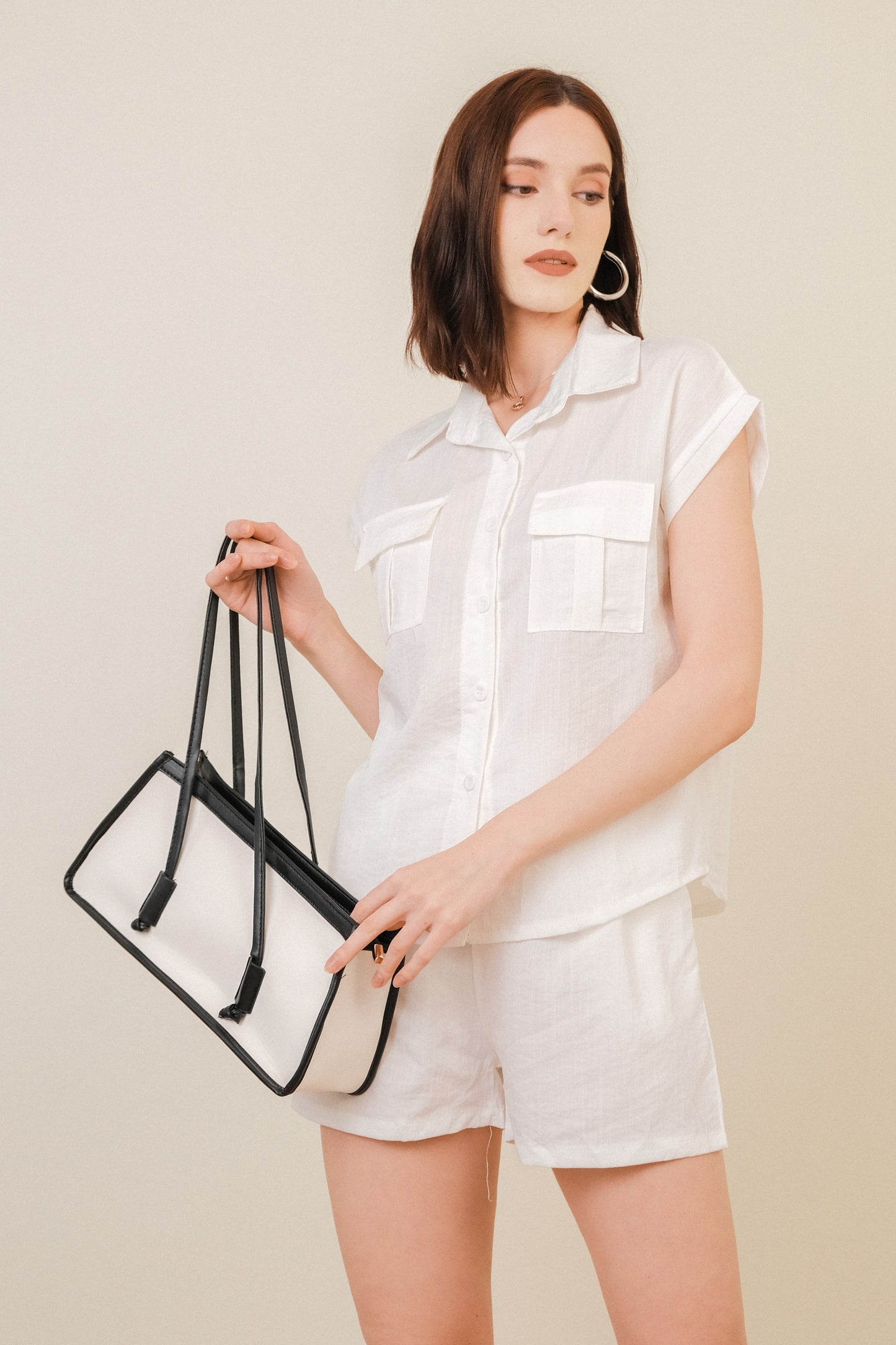 SUIT UP SHOULDER BAG