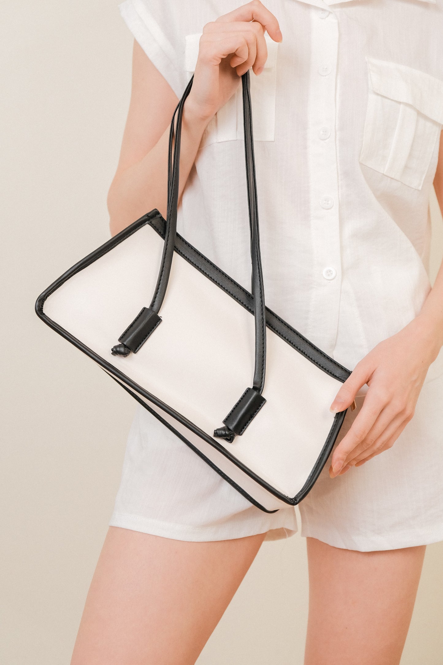 SUIT UP SHOULDER BAG
