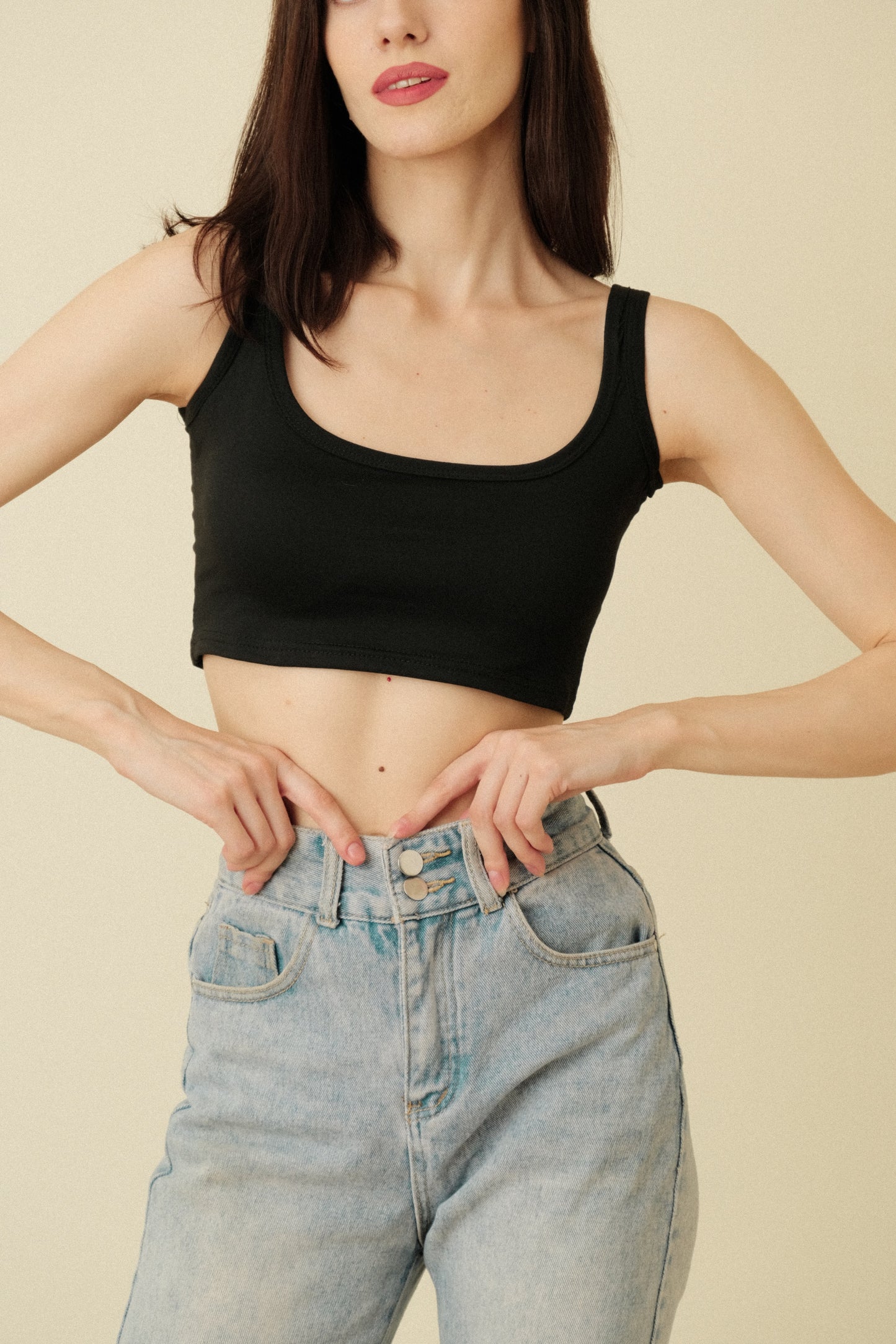 MERYLL TOP IN BLACK