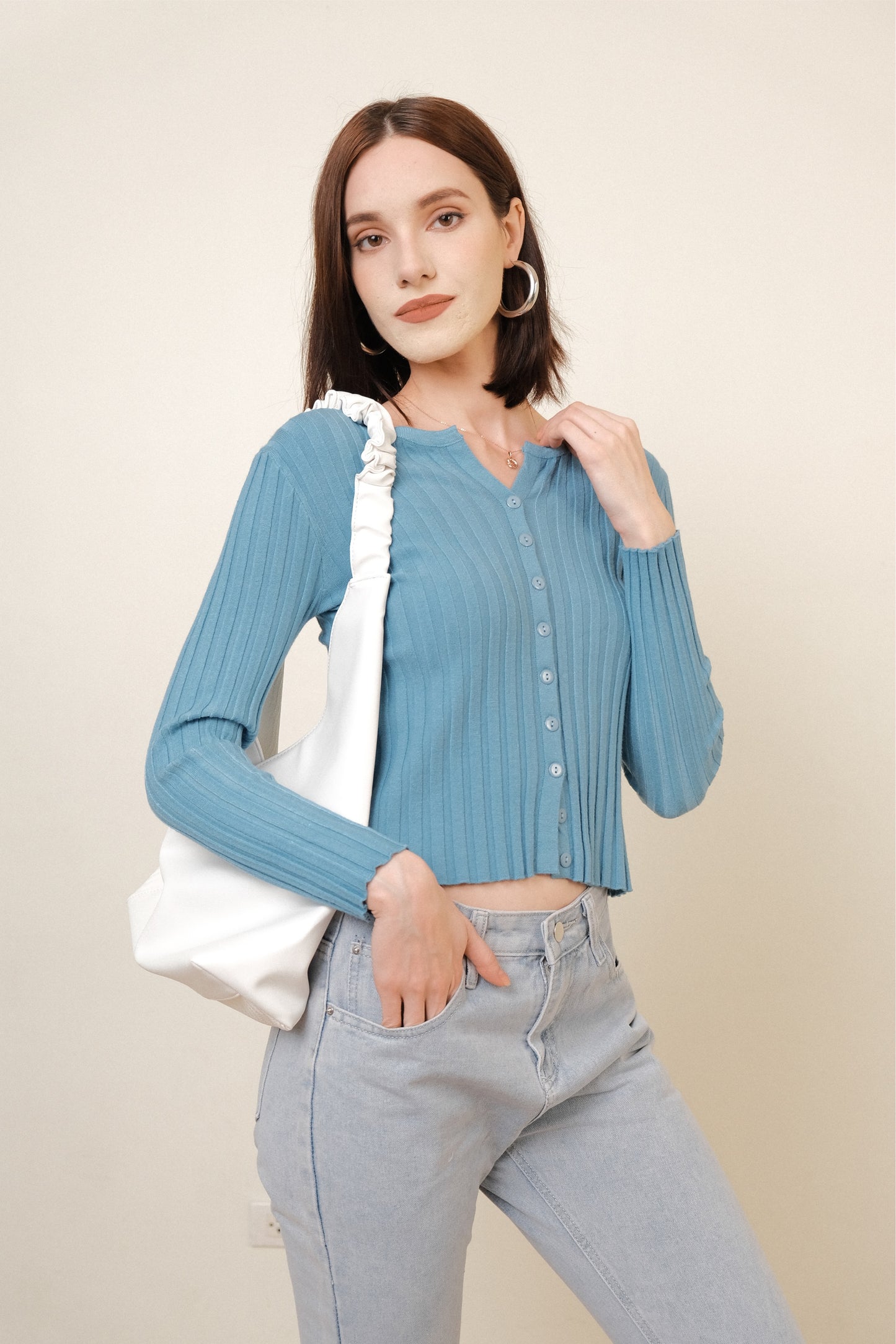 CART READY SHOULDER TOTE BAG IN WHITE