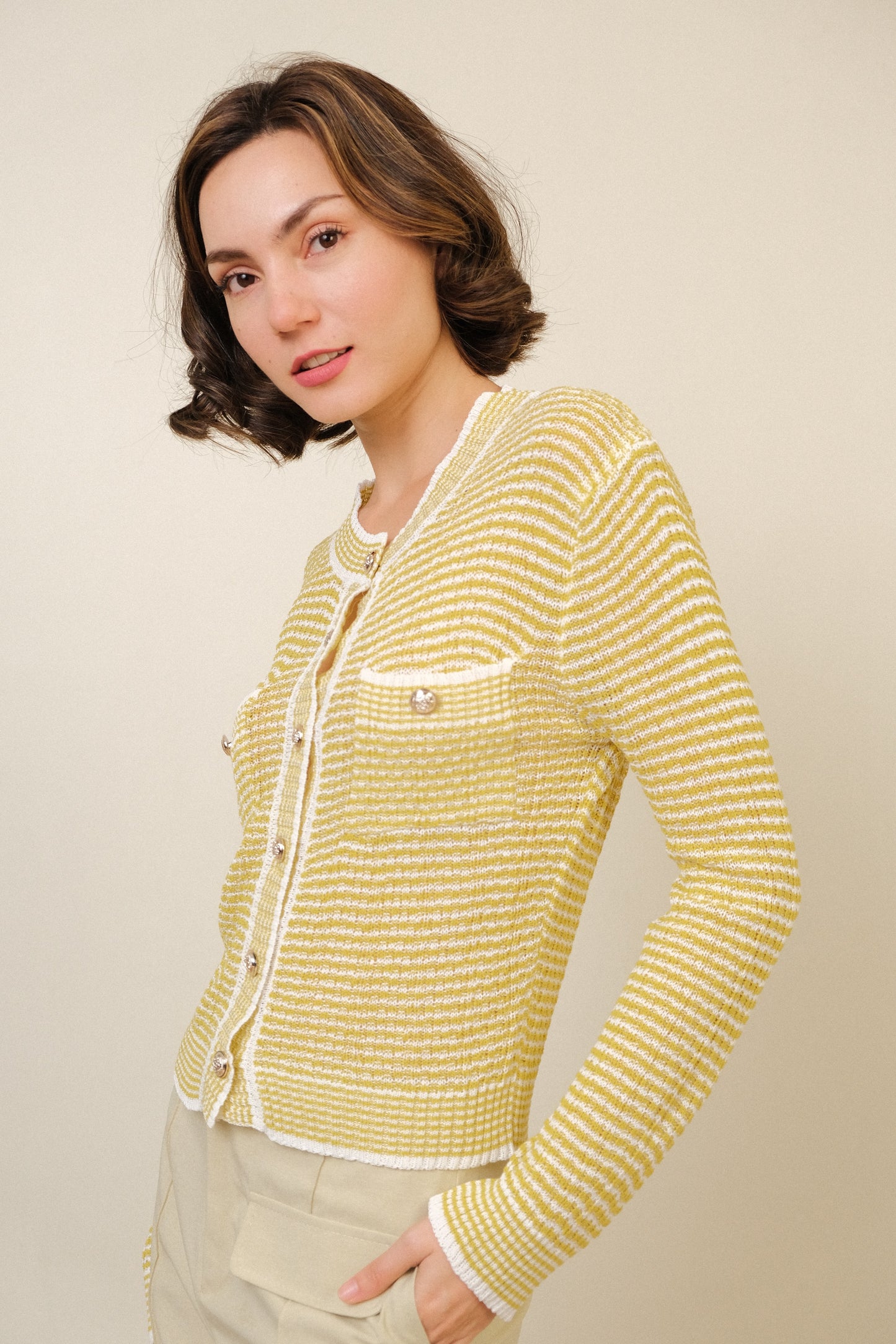GUILA CARDIGAN IN YELLOW MUSTARD