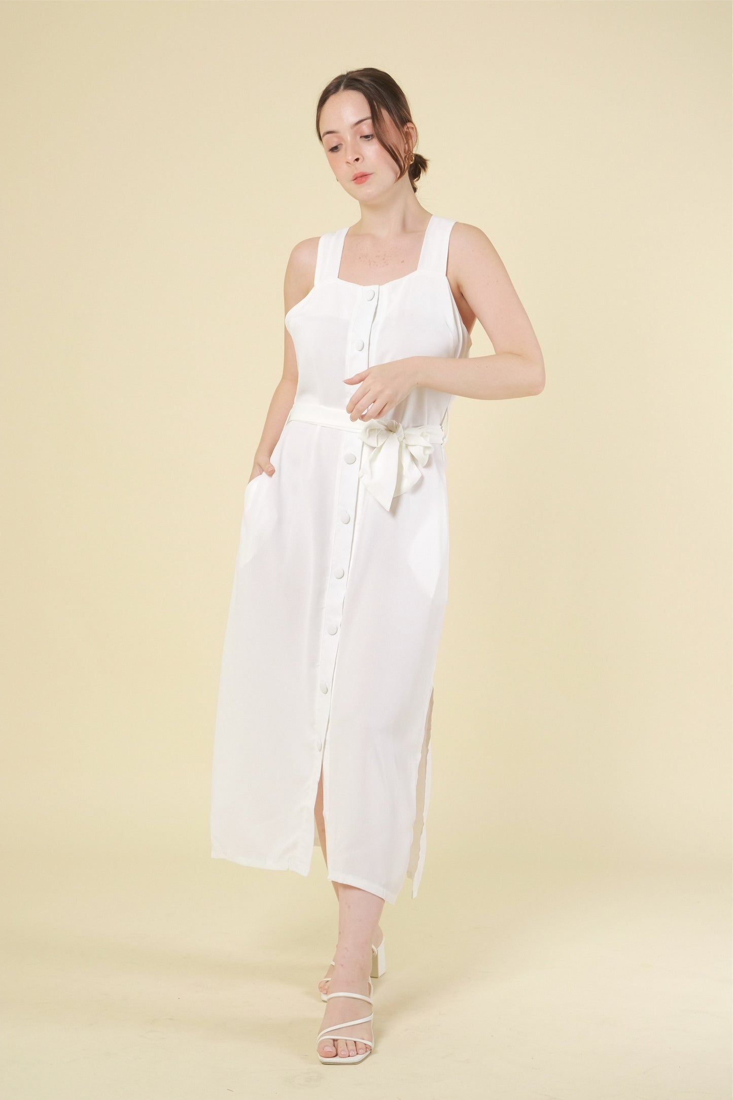 CORA DRESS IN WHITE