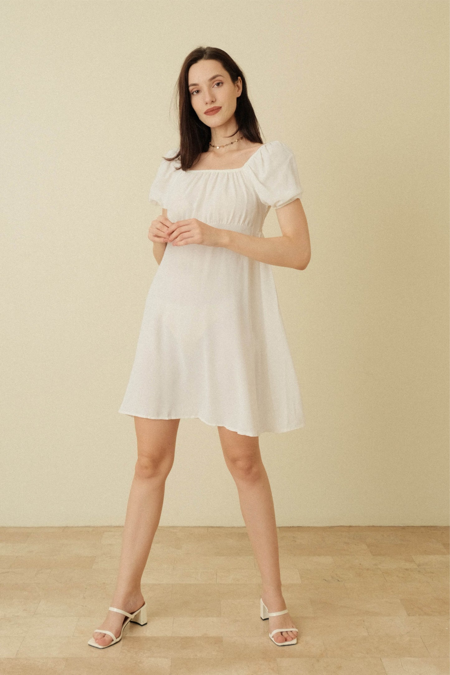 LISA DRESS IN WHITE