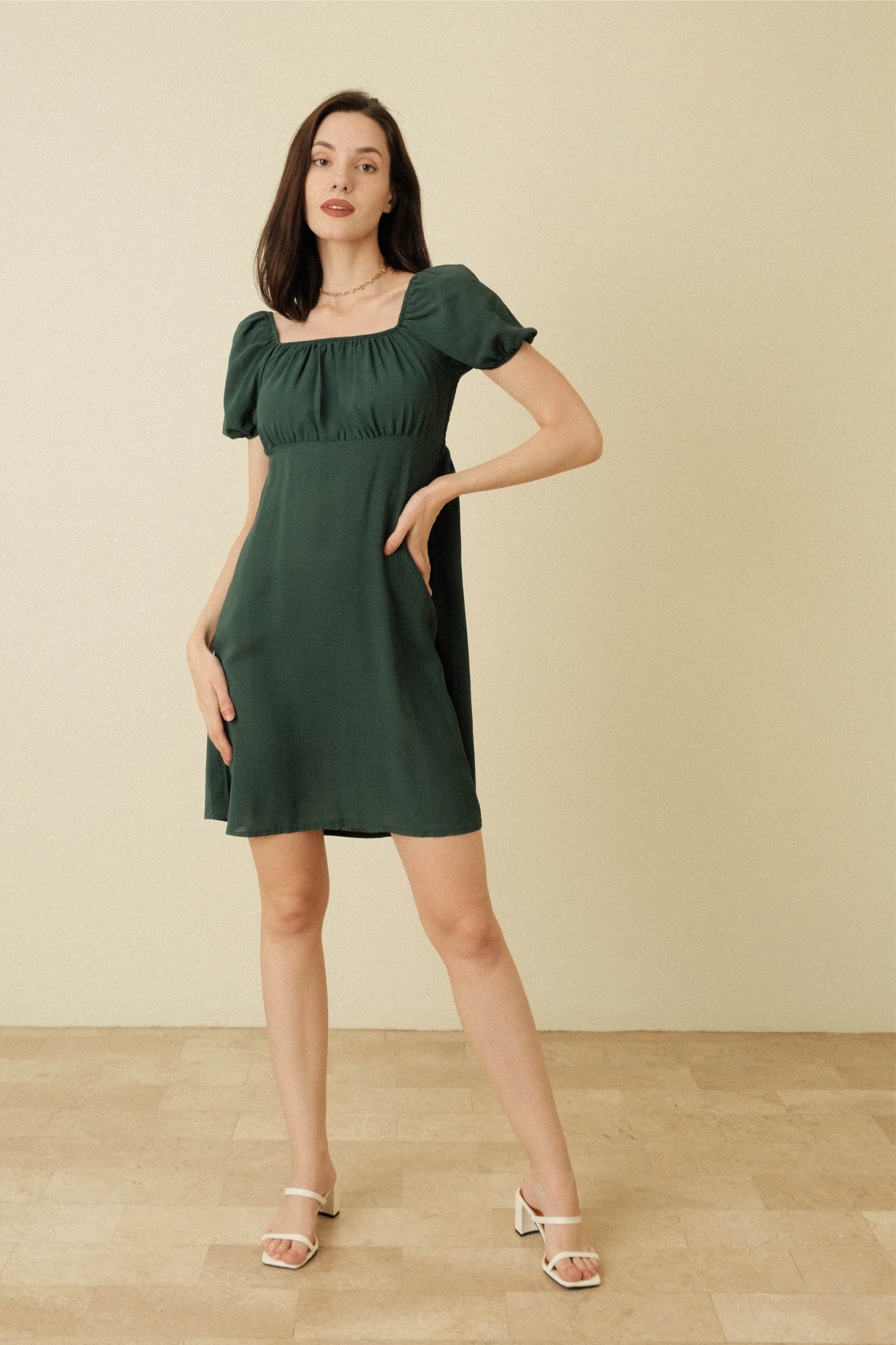 LISA DRESS IN MOSS GREEN