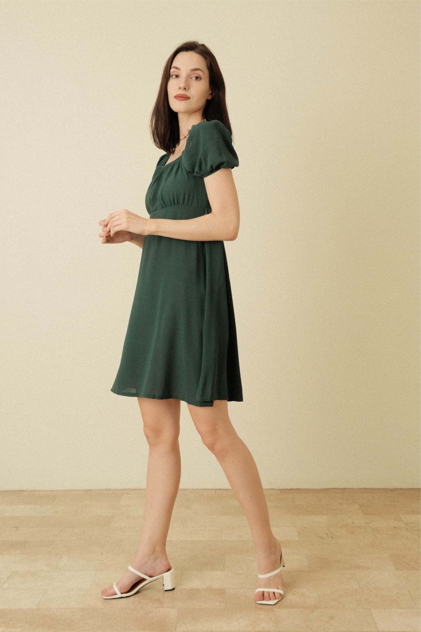 LISA DRESS IN MOSS GREEN