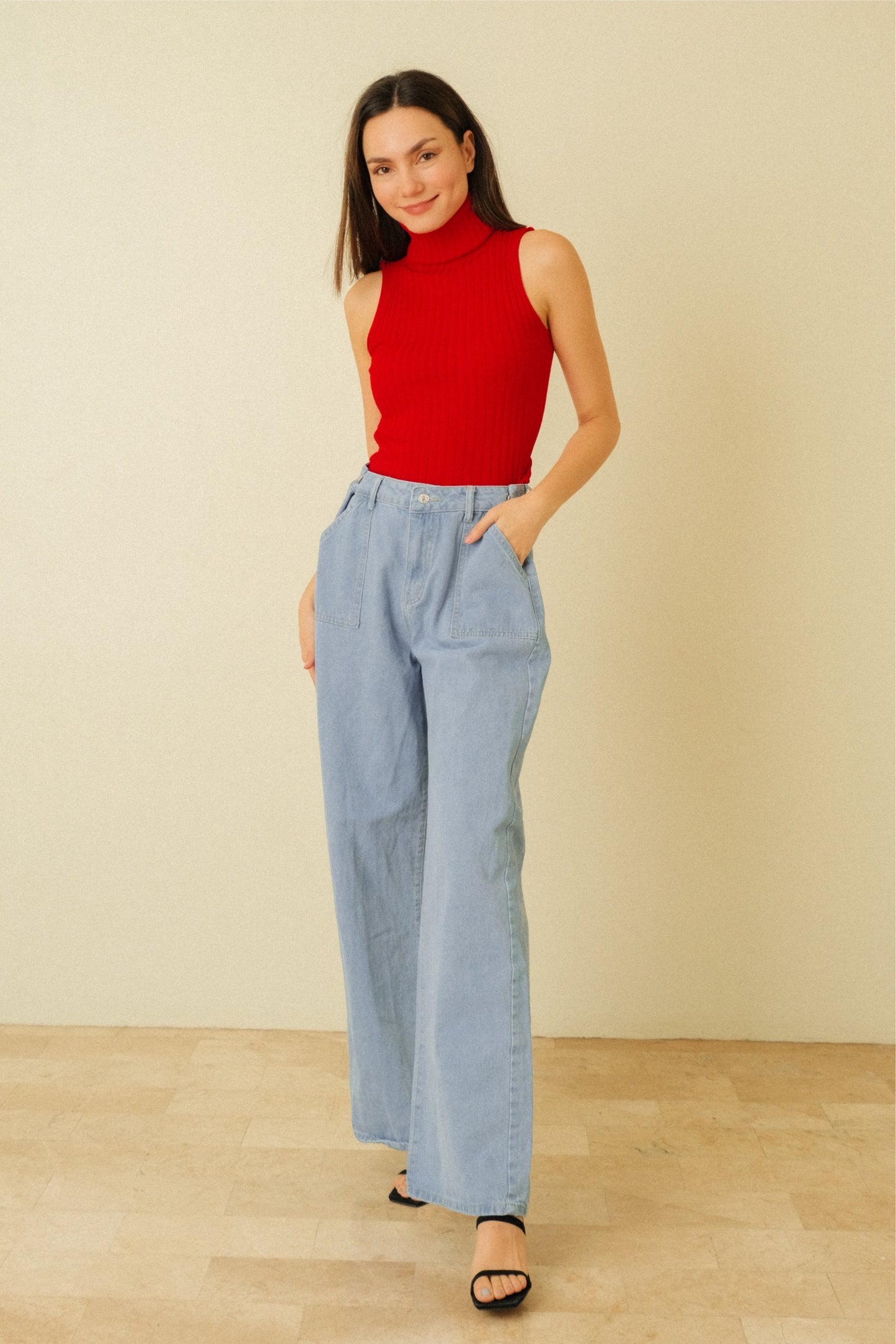 JENNICA TOP IN RED